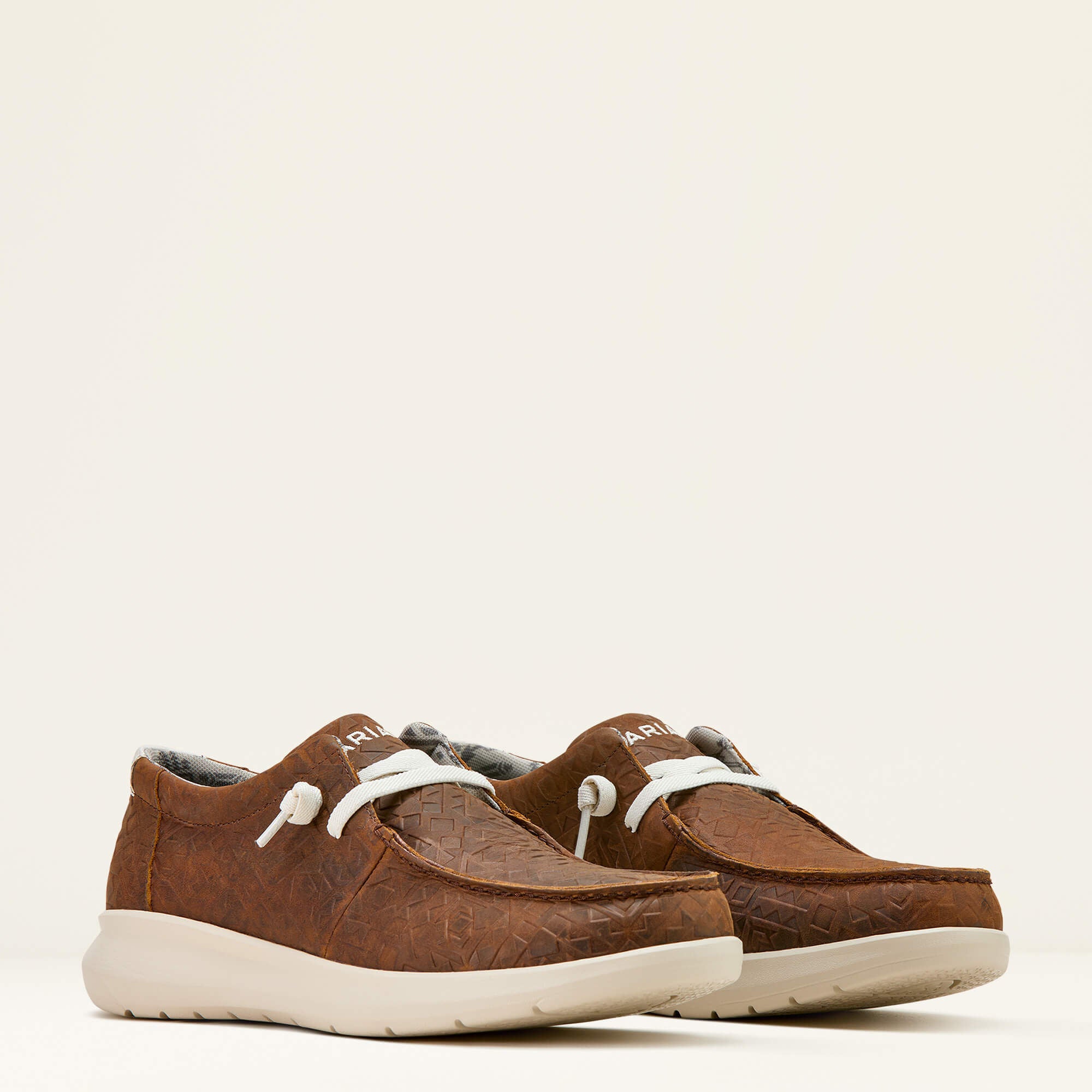 Hilo Shoe-Ariat