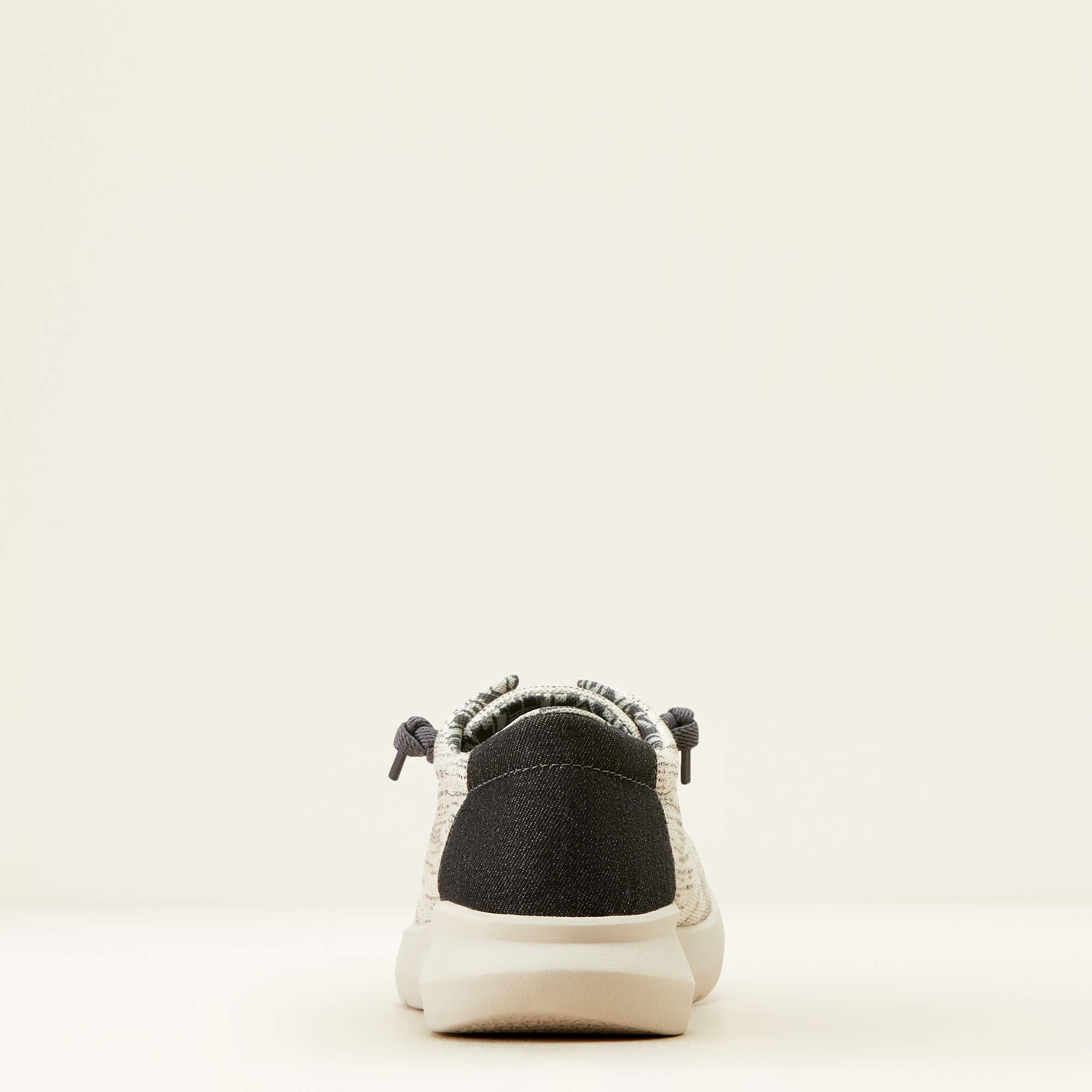 Hilo Shoe-Ariat