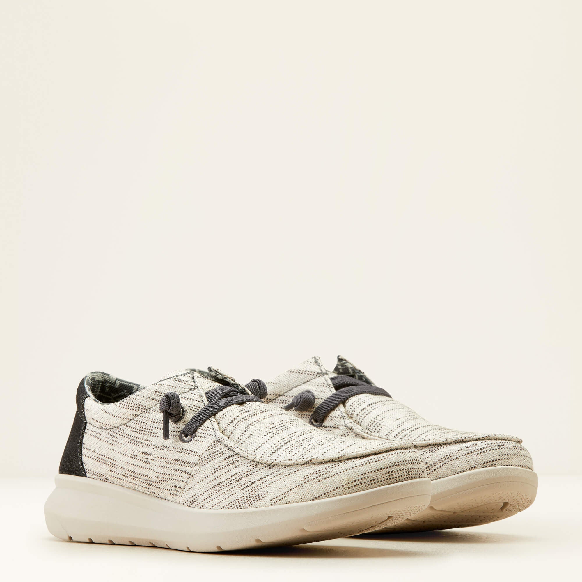 Hilo Shoe-Ariat