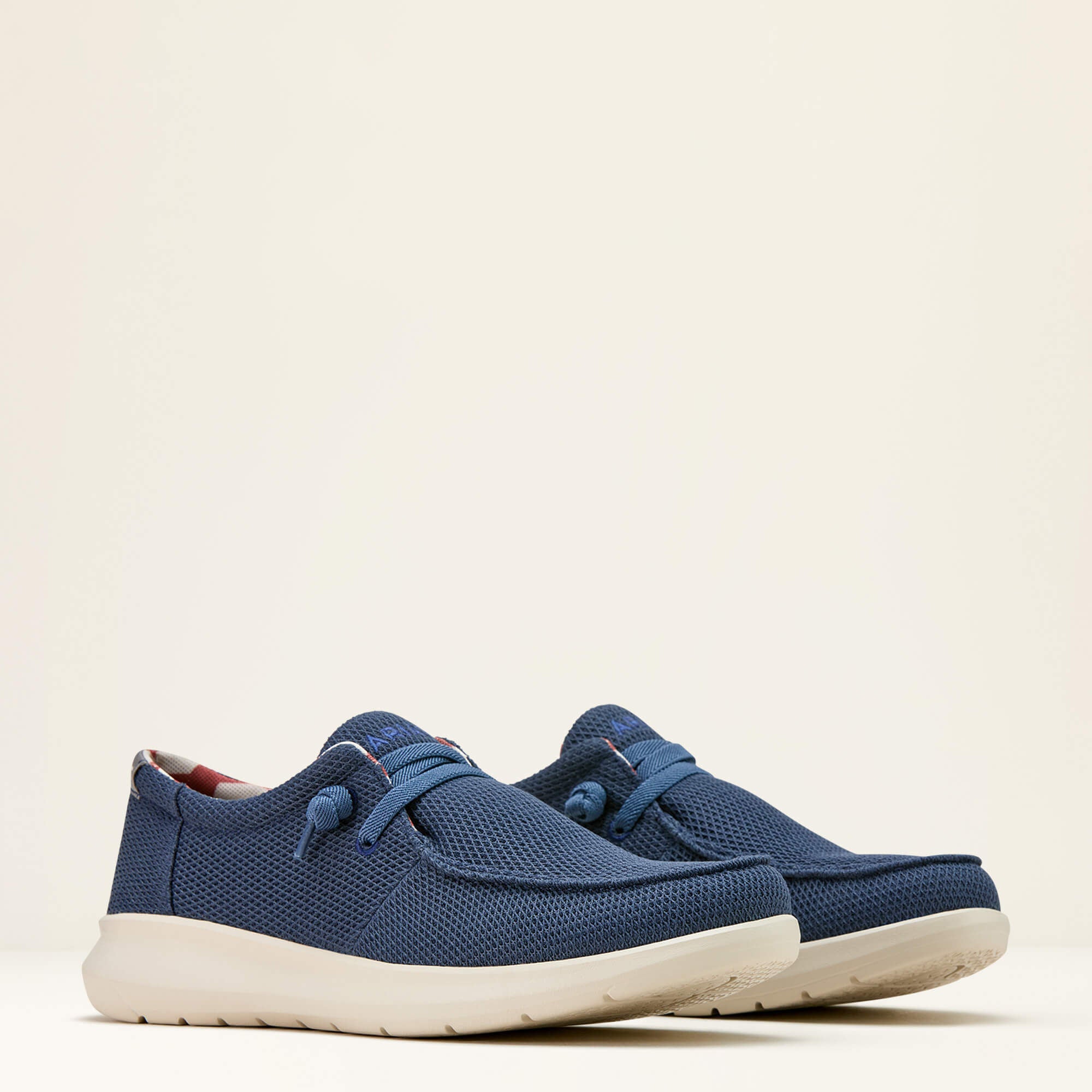 Hilo Shoe-Ariat