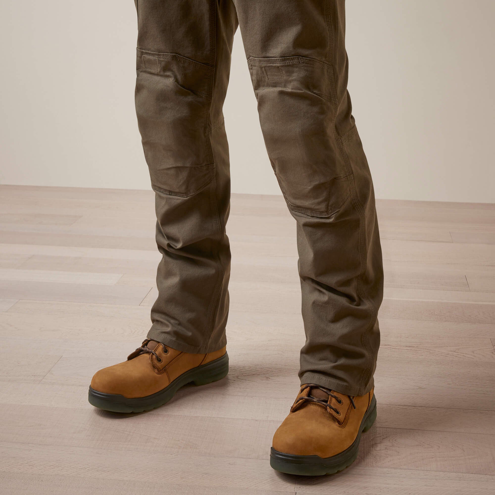 Rebar M5 Straight Made Tough Knee Guardian Straight-Ariat