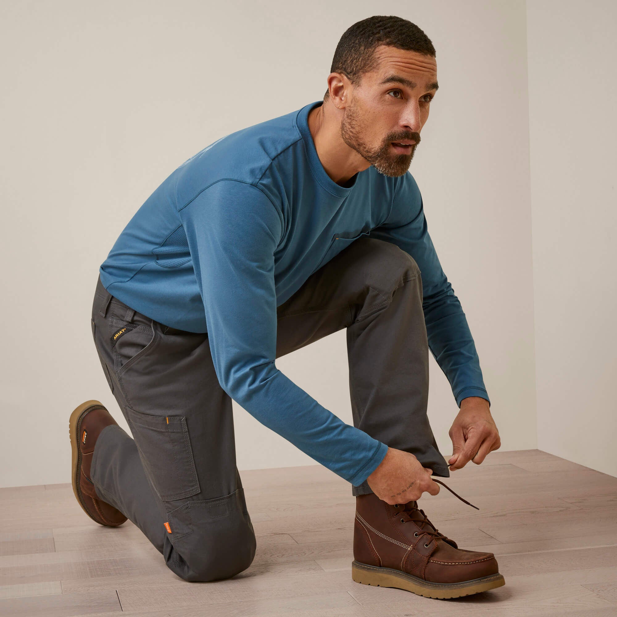 Rebar M5 Straight Made Tough Knee Guardian Straight-Ariat