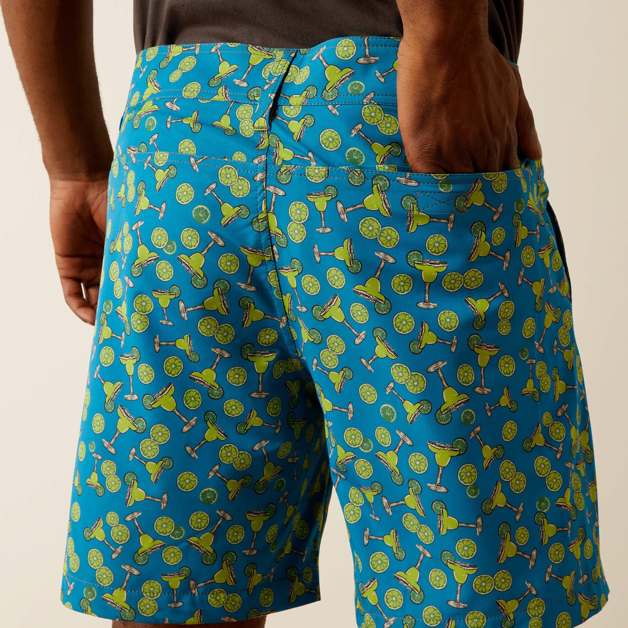 Tek 7" Short-Ariat