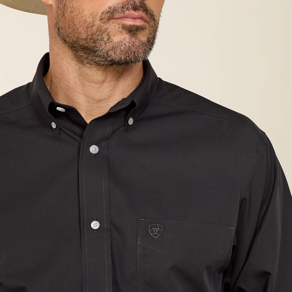 Wrinkle Free Solid Classic Fit Shirt-Ariat