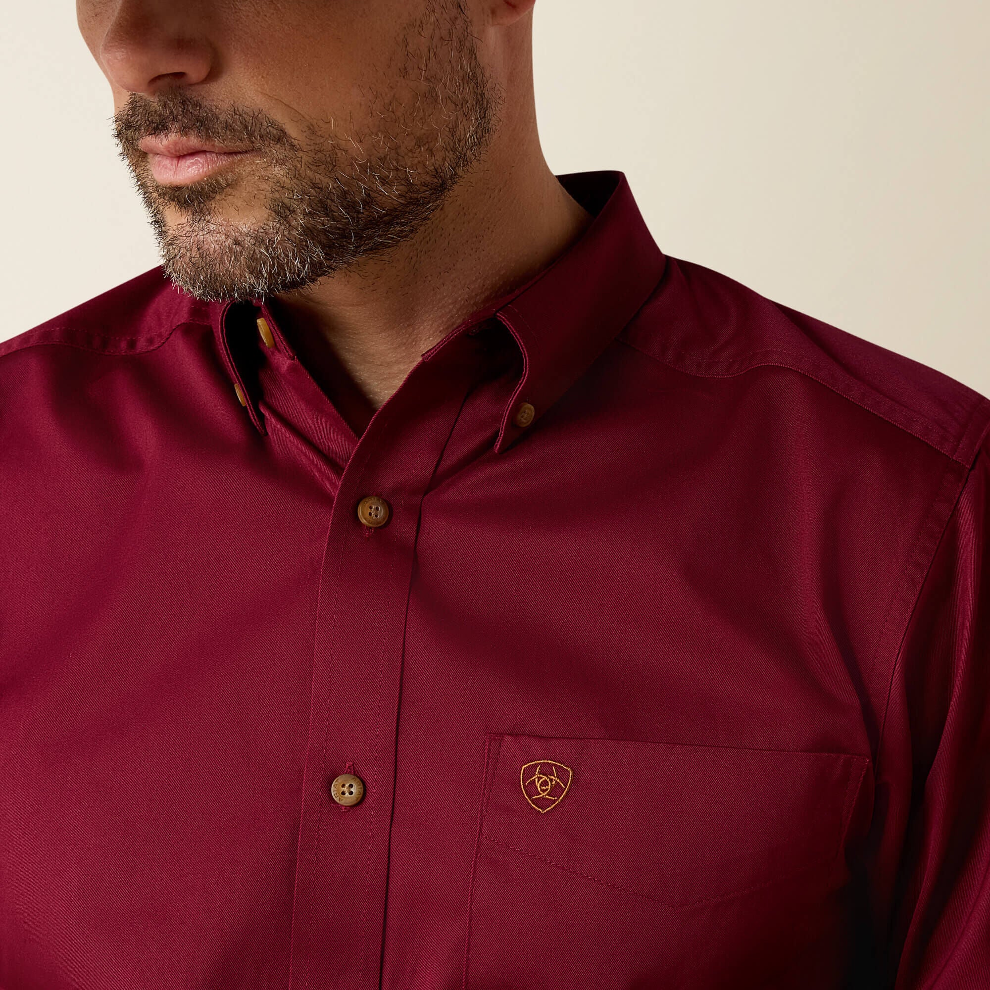 Solid Twill Fitted Shirt-Ariat