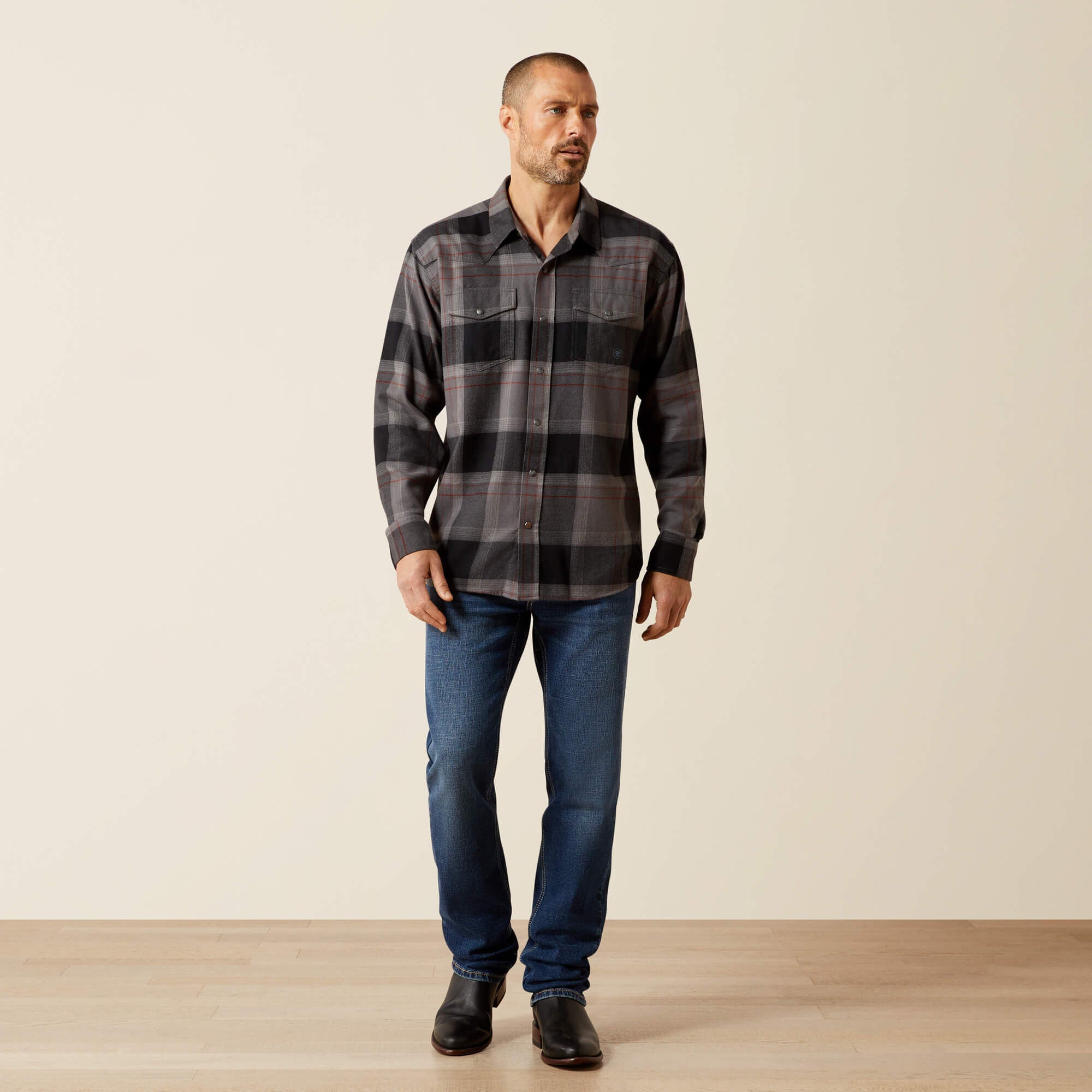 Hernandez Retro Fit Shirt-Ariat