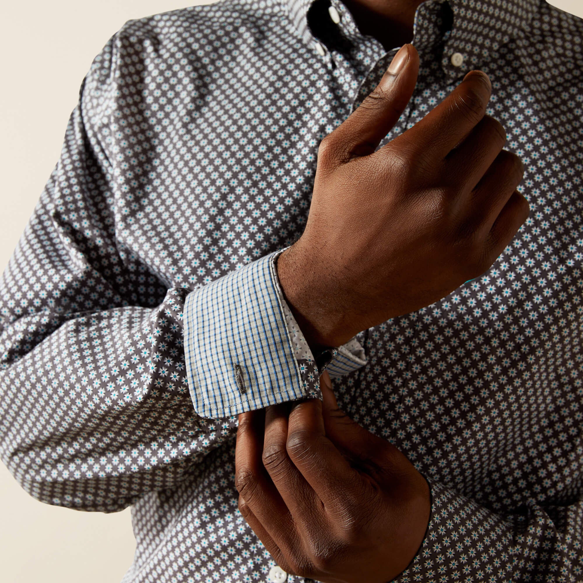 Wrinkle Free Caleb Classic Fit Shirt-Ariat