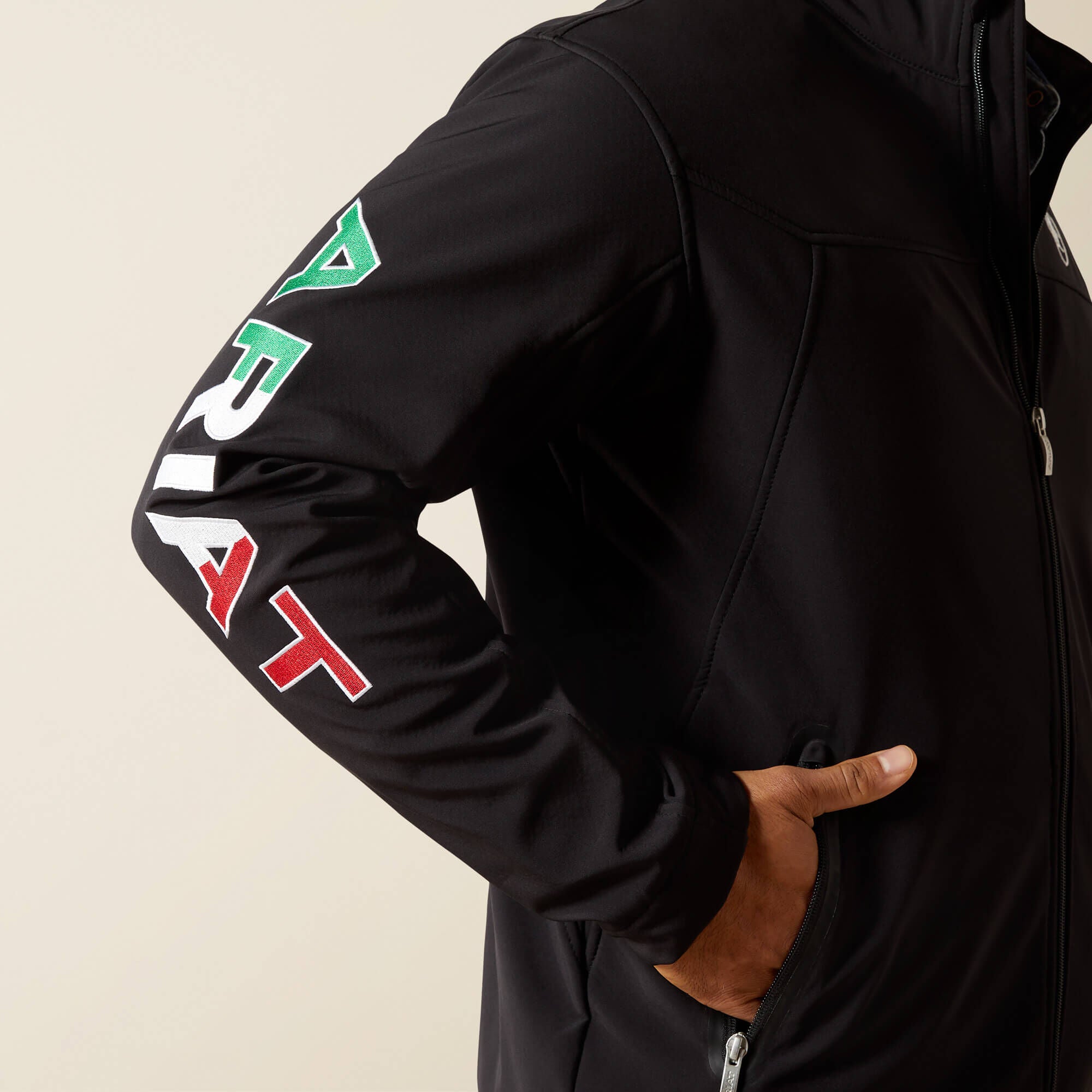 New Team Softshell MEXICO Jacket-Ariat