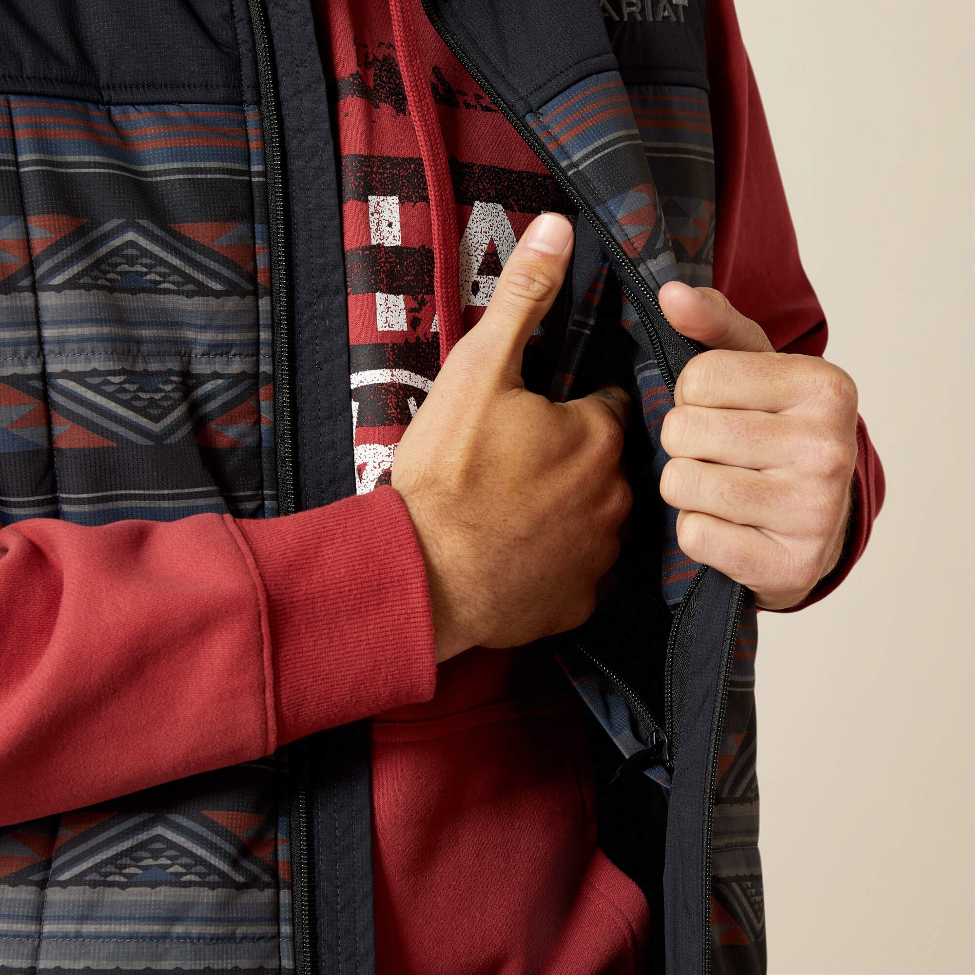 Crius Insulated Vest-Ariat