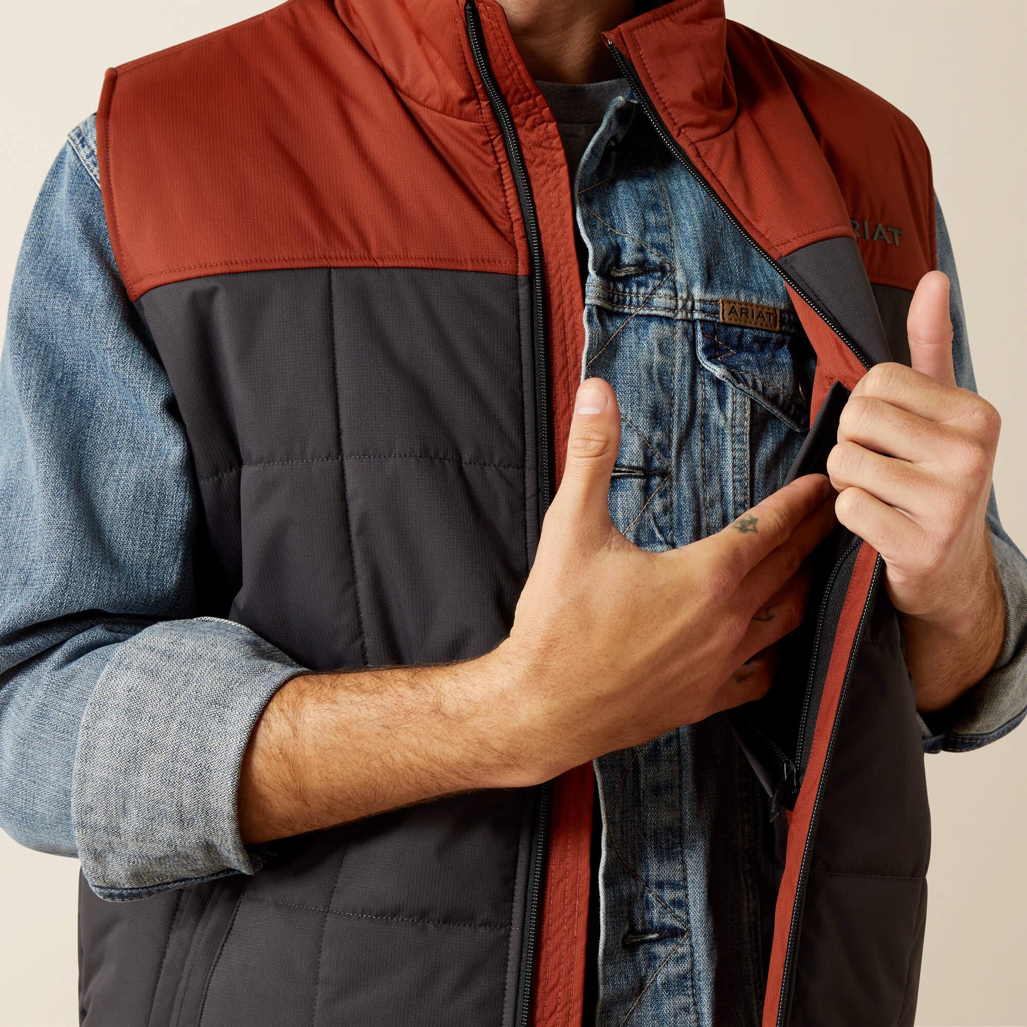 Crius Insulated Vest-Ariat