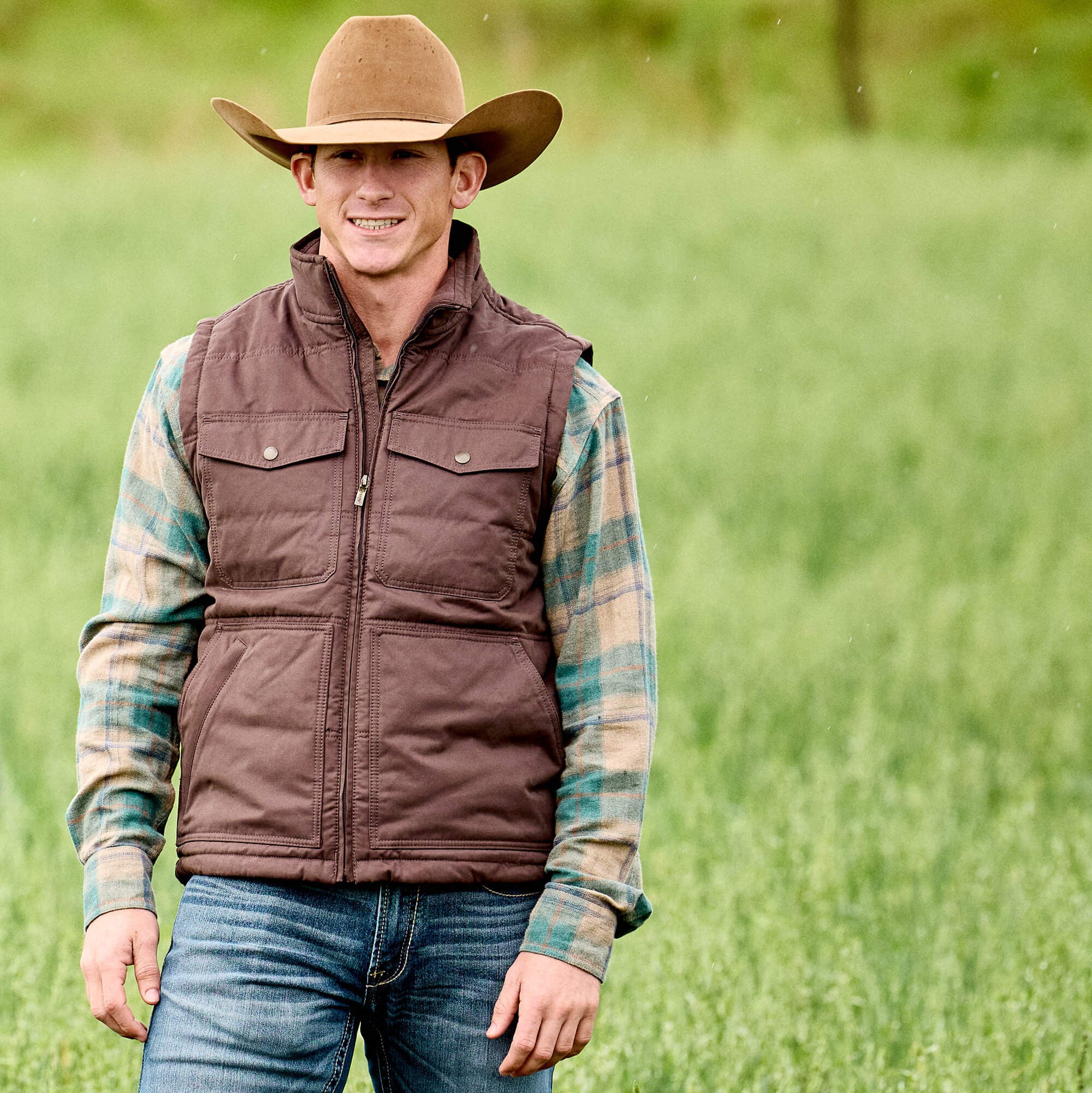 Grizzly 2.0 Canvas Conceal and Carry Vest-Ariat