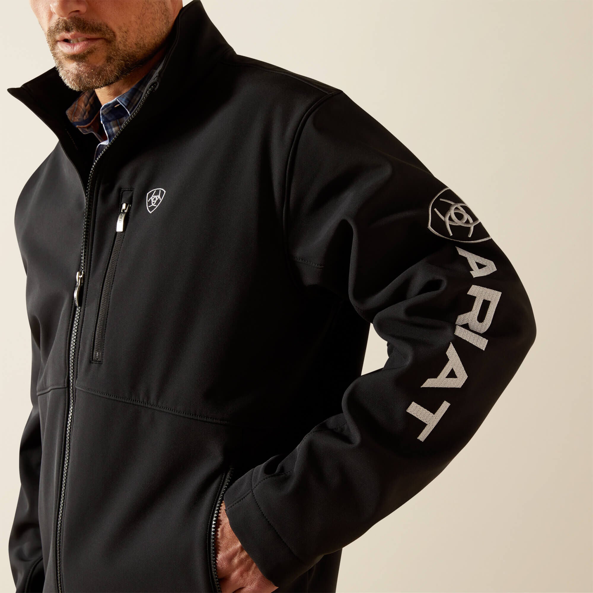 Logo Softshell Jacket-Ariat