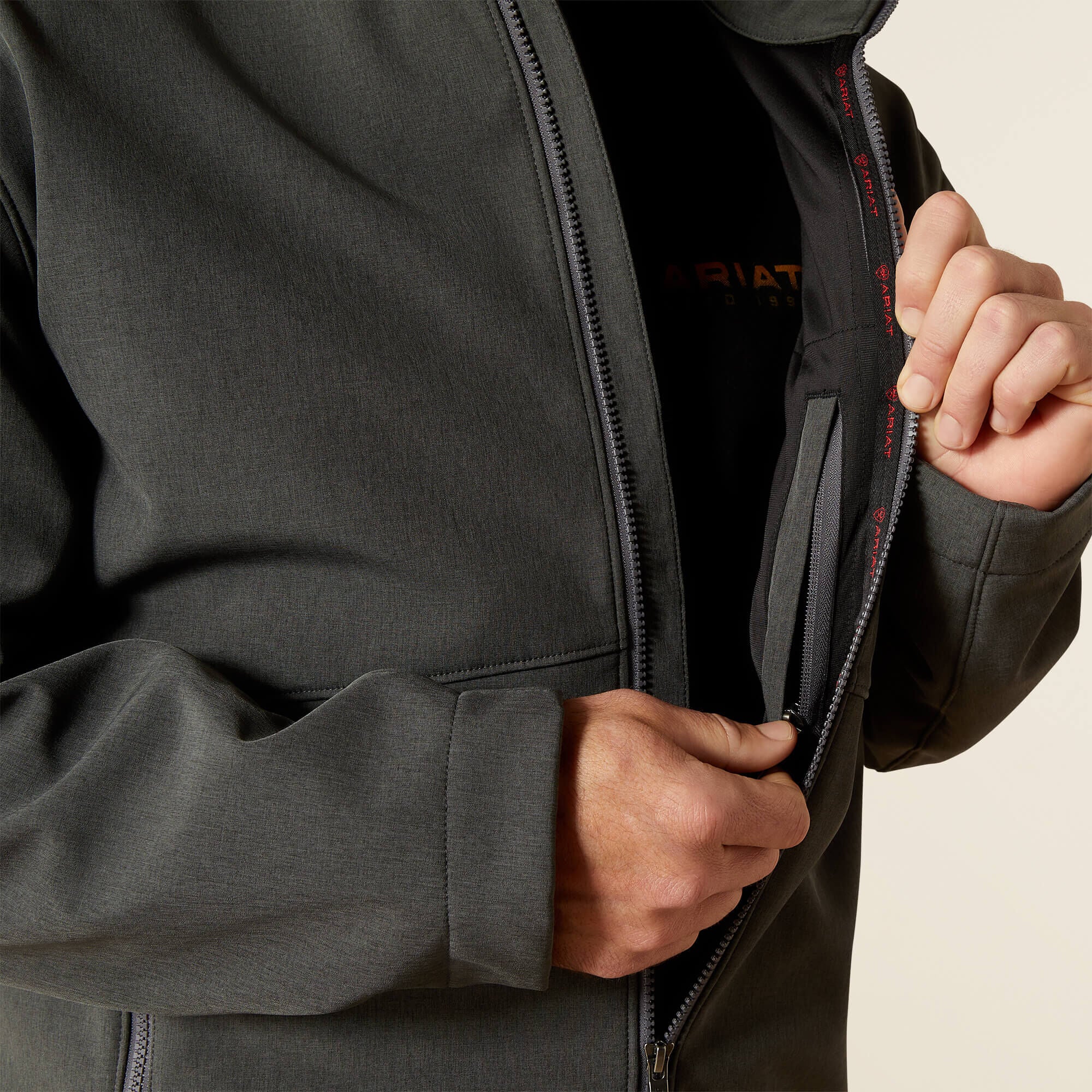 Logo Softshell Jacket-Ariat