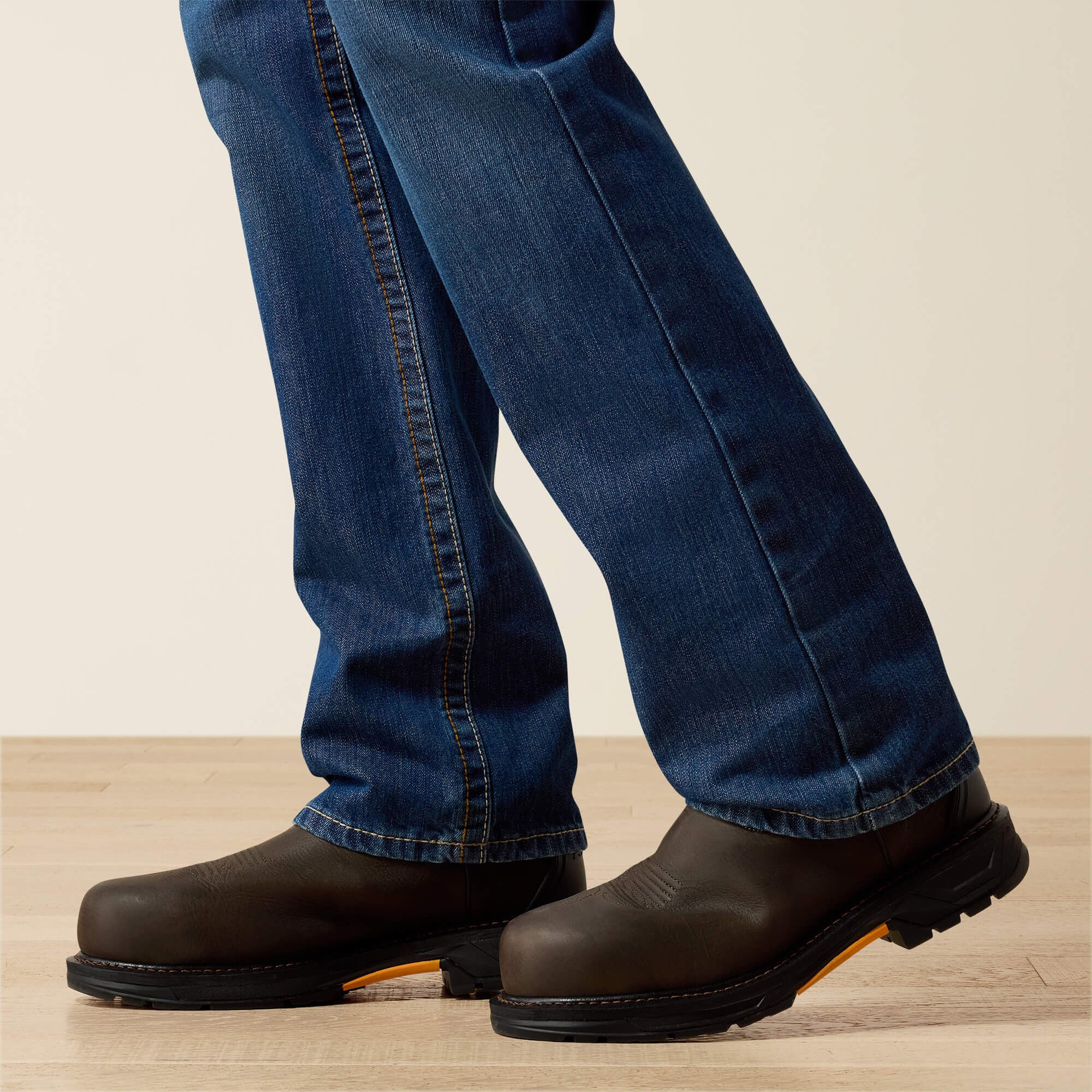 FR M4 Relaxed Basic Boot Cut Jean-Ariat