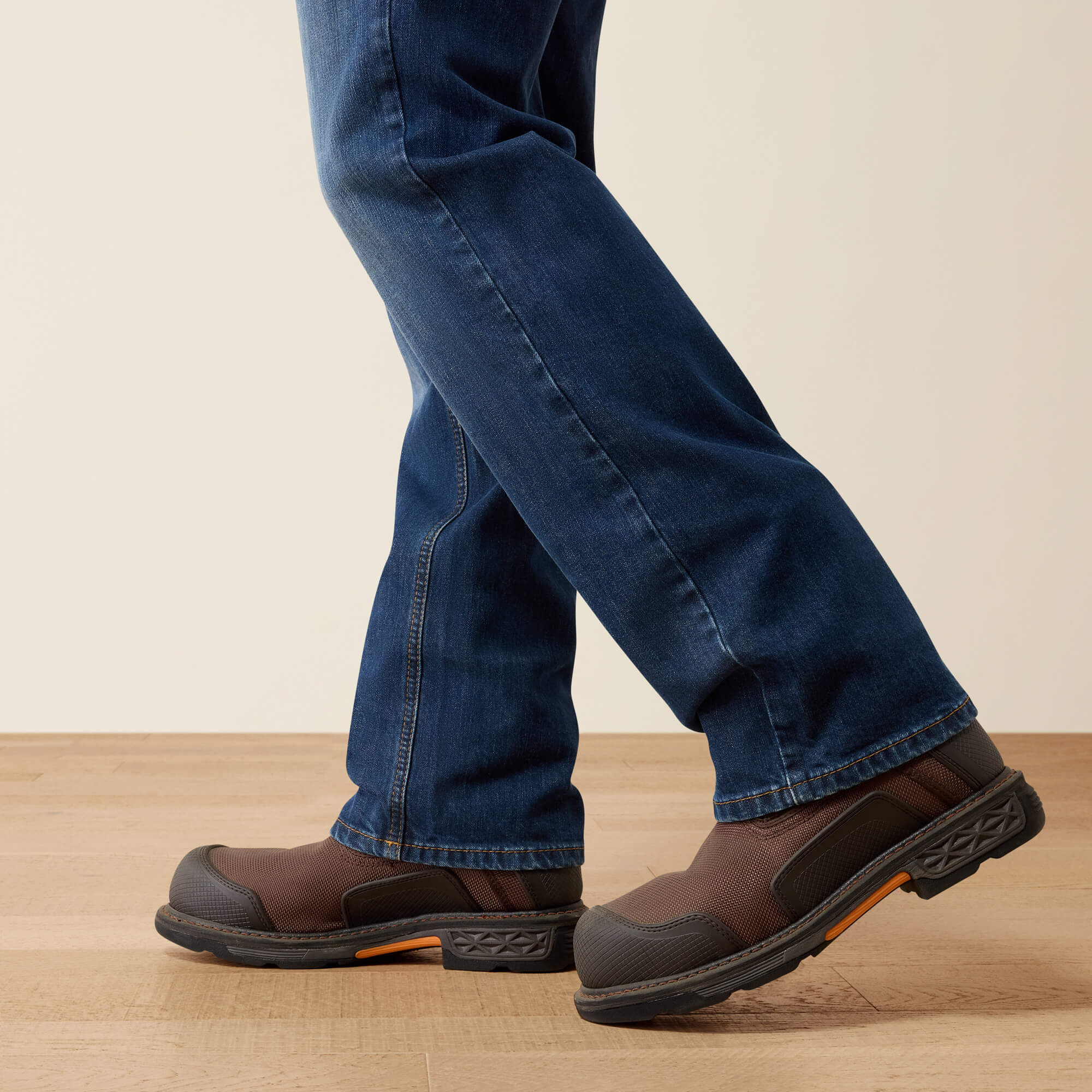 FR M5 Straight Lightweight DuraStretch Straight Leg Jeans-Ariat