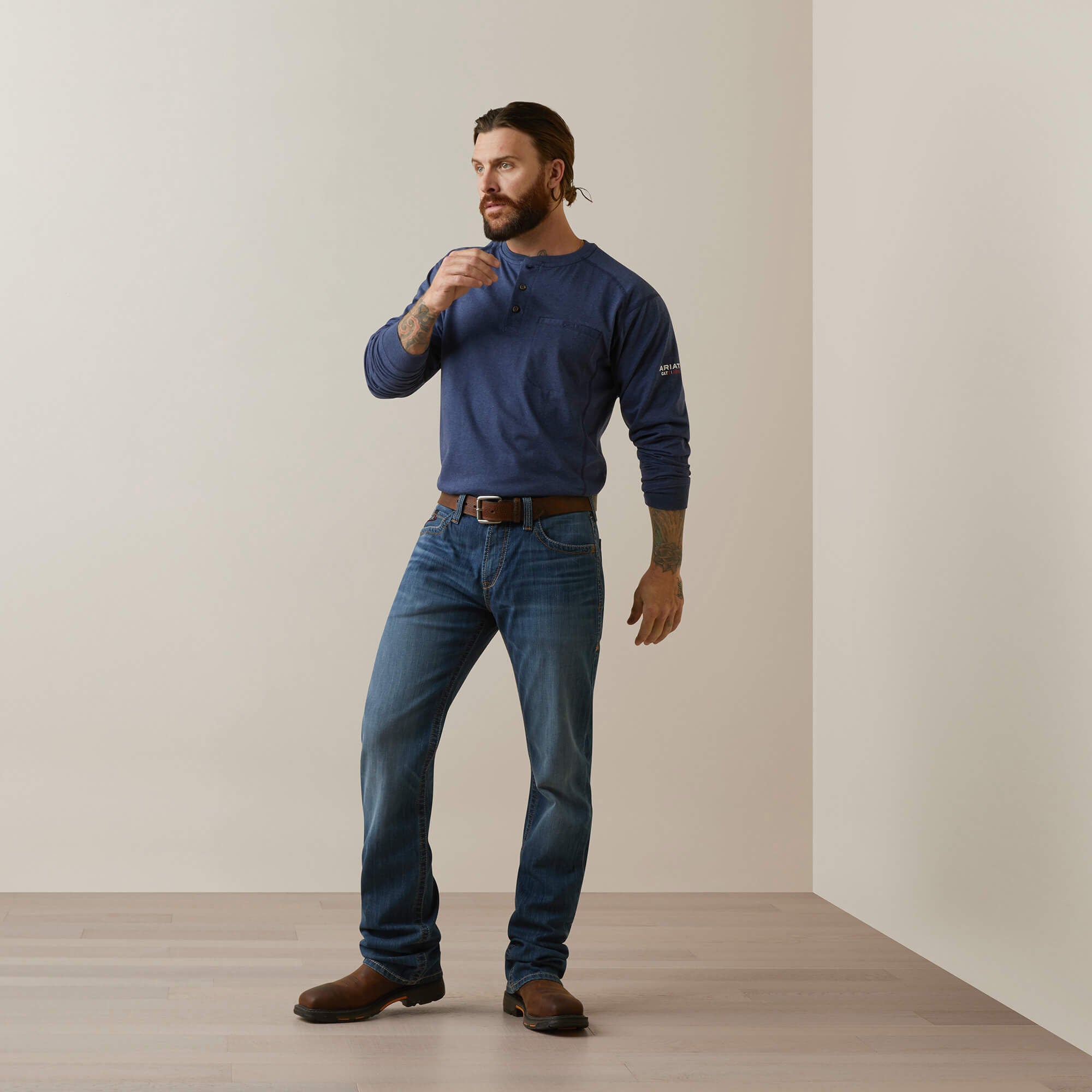FR Air Refinery Row Graphic Henley Top-Ariat
