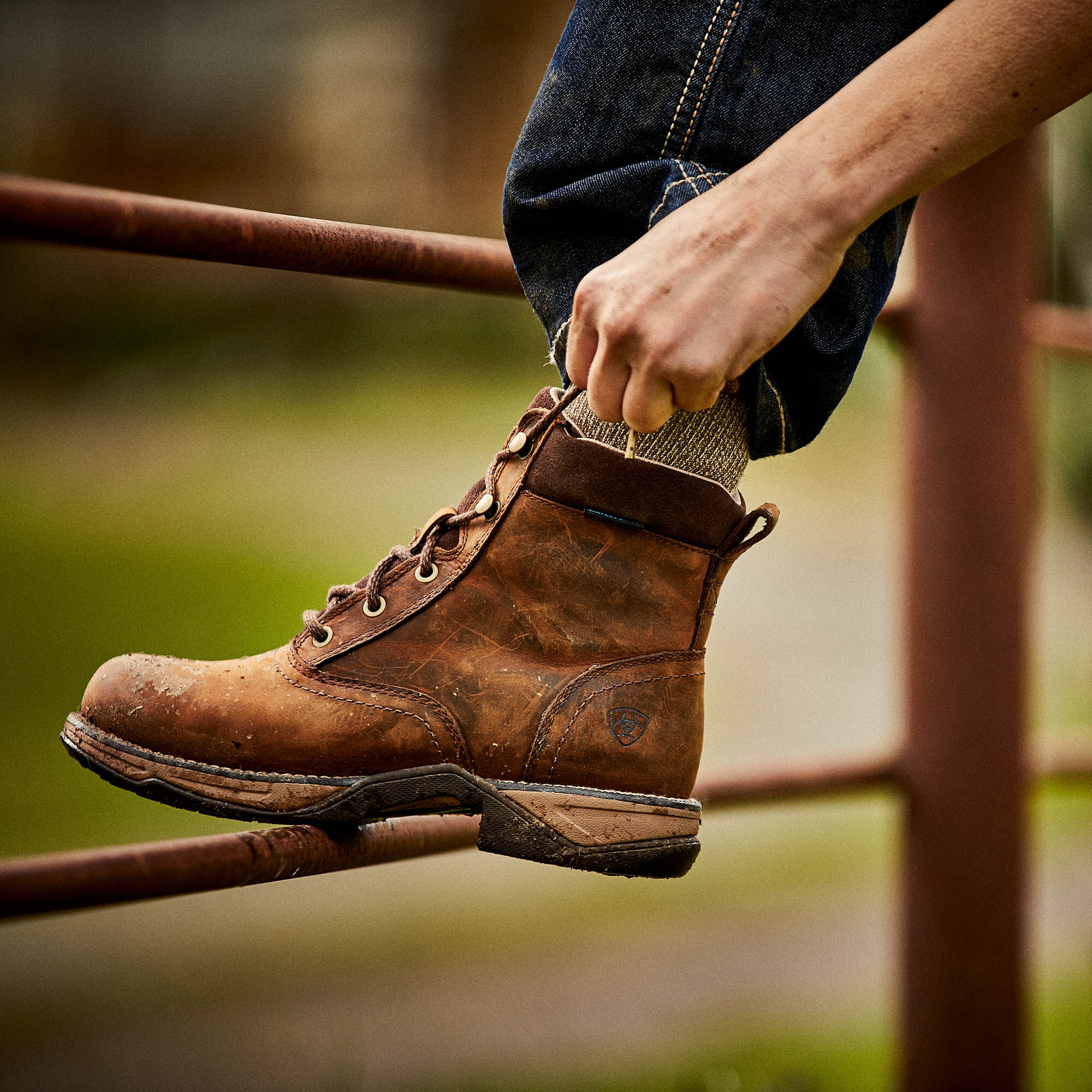 Anthem Round Toe Lacer Waterproof Boot-Ariat
