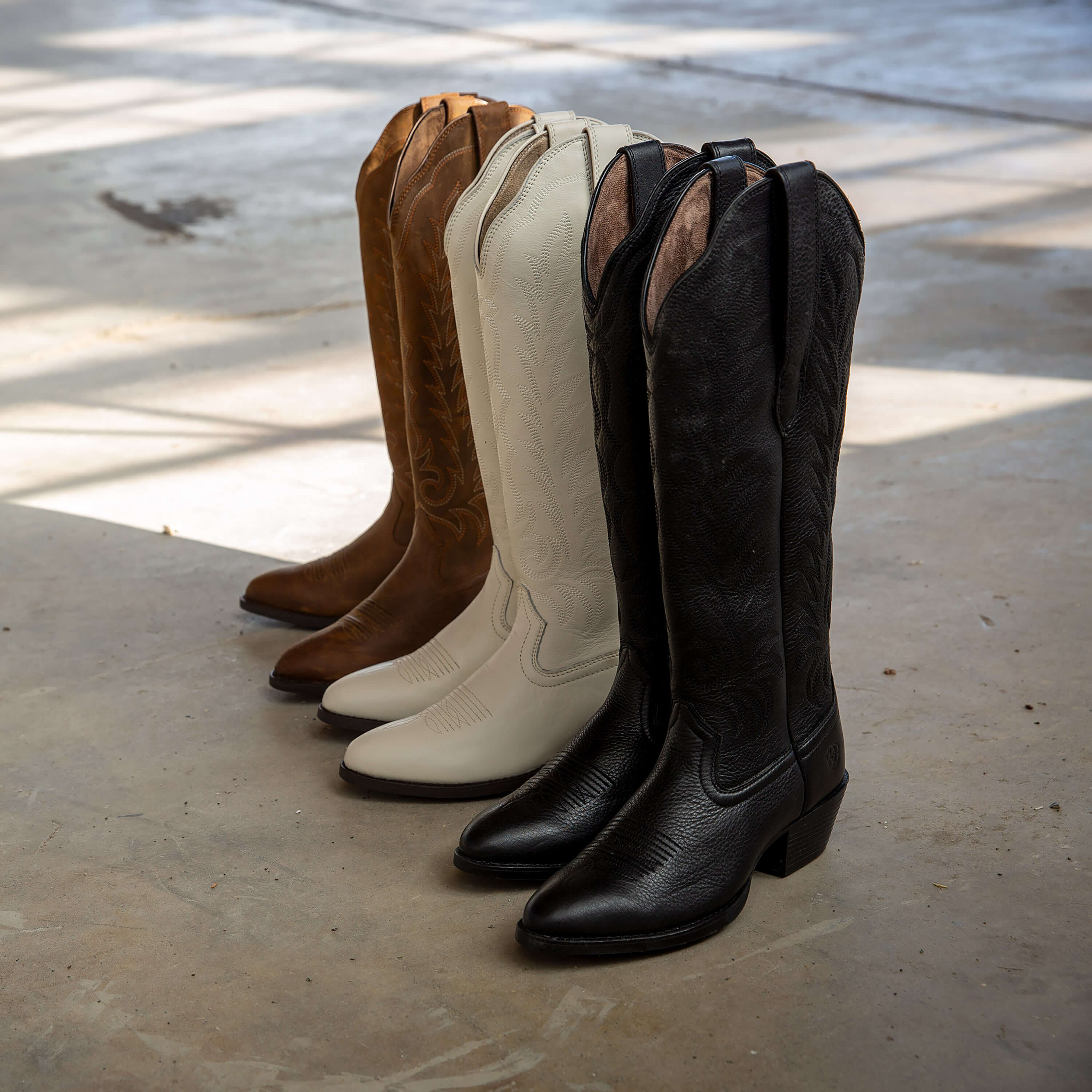 Heritage R Toe Tall Stretchfit Western Boot-Ariat