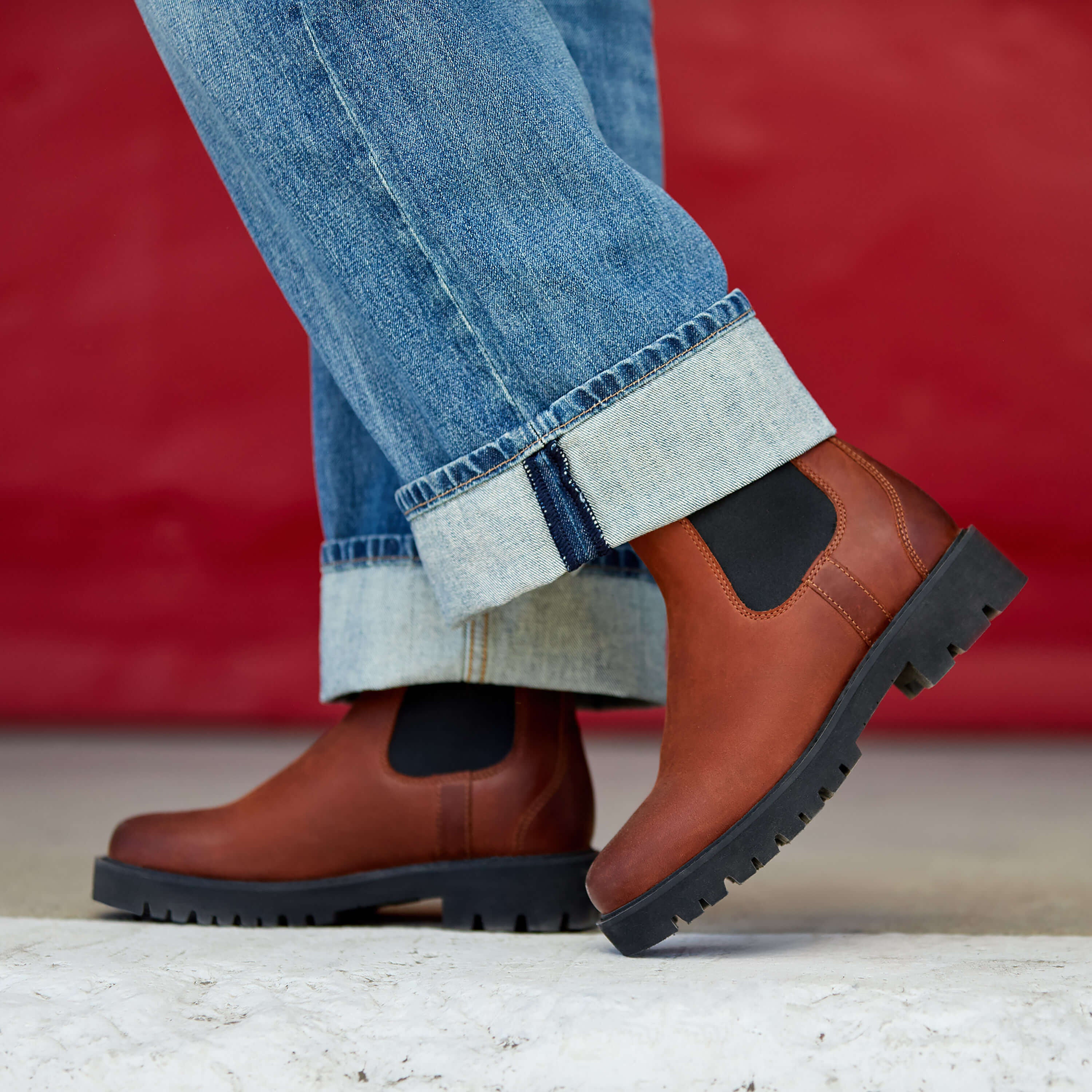 Wexford Lug Mid Waterproof Chelsea Boot-Ariat
