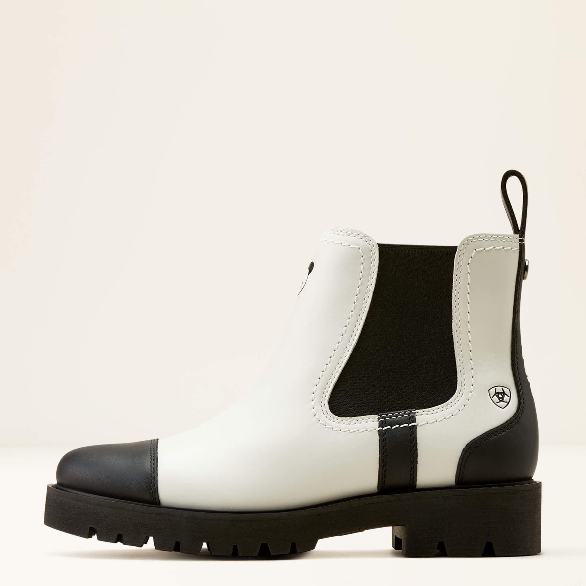 Wexford Lug Milton Menasco Boot-Ariat