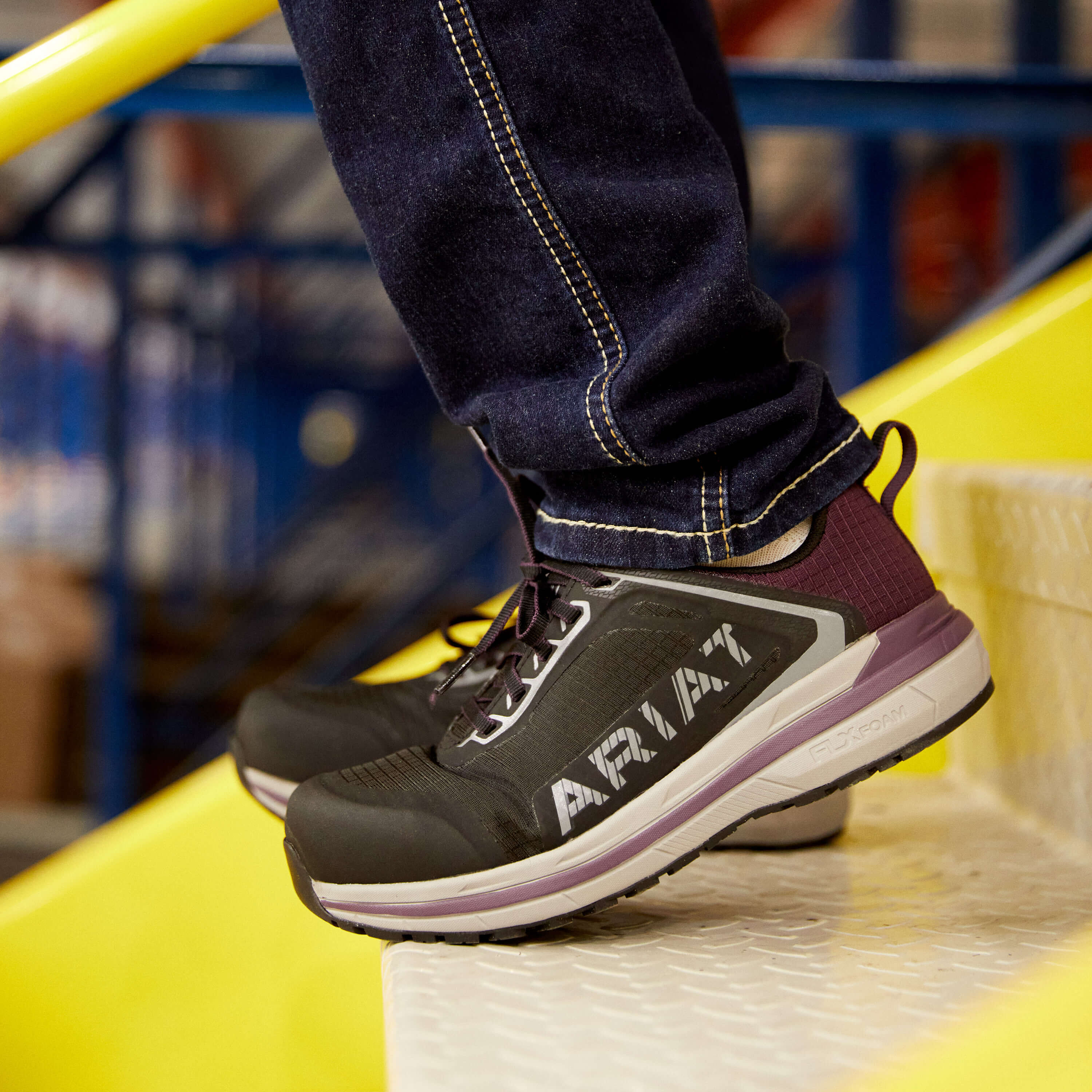 Outpace Composite Toe Work Shoe-Ariat