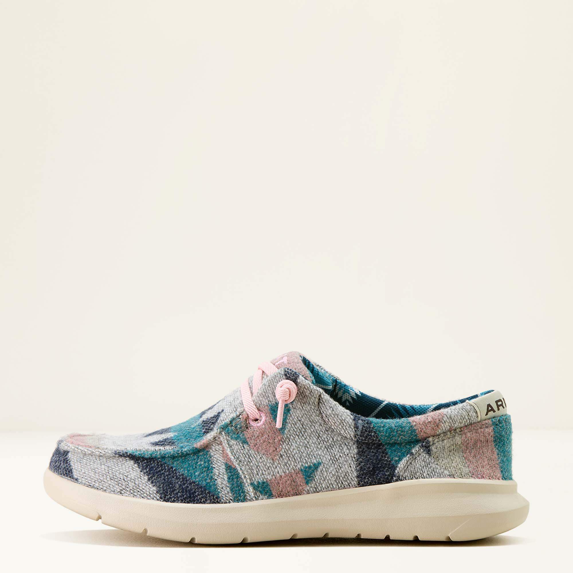Hilo Shoe-Ariat