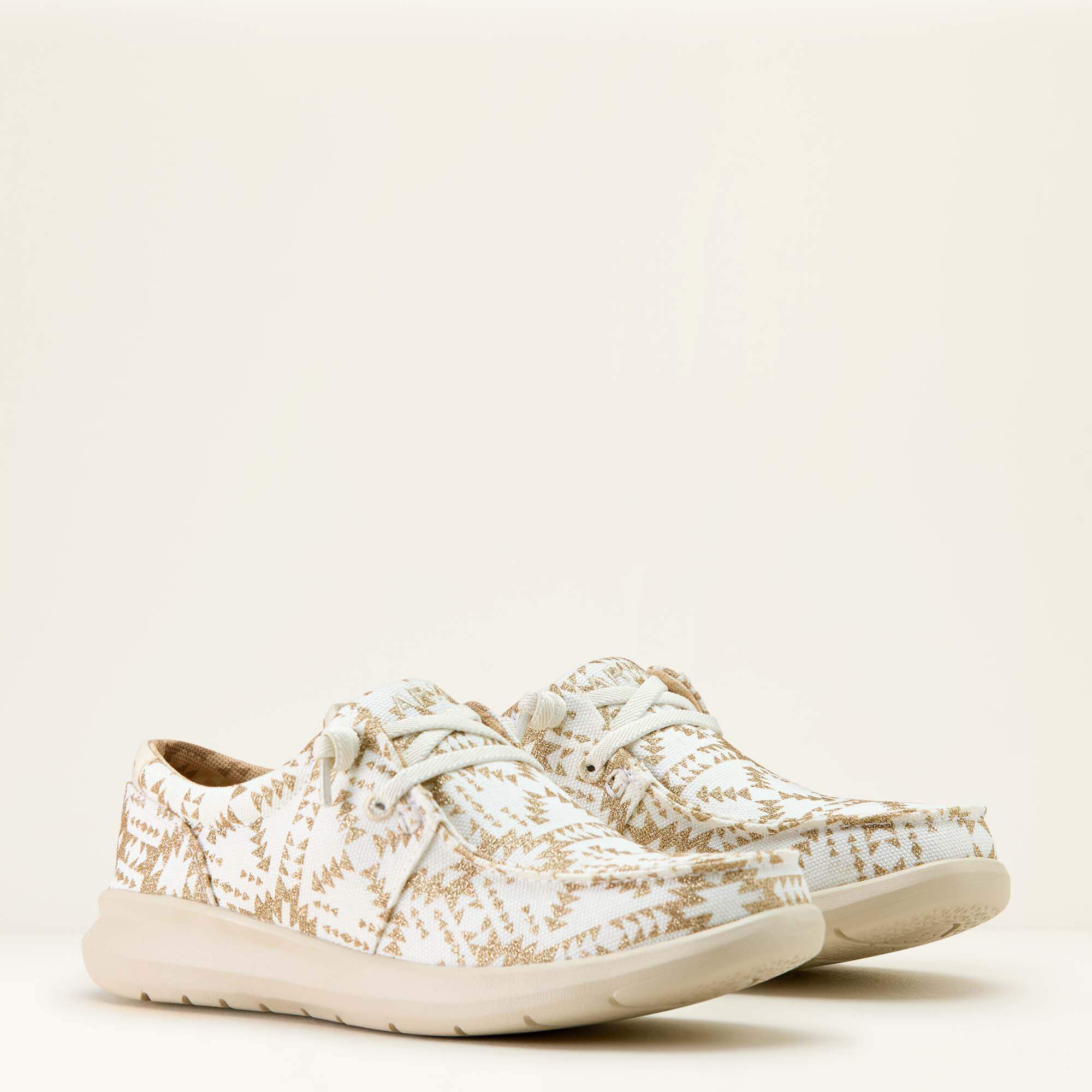 Hilo Shoe-Ariat