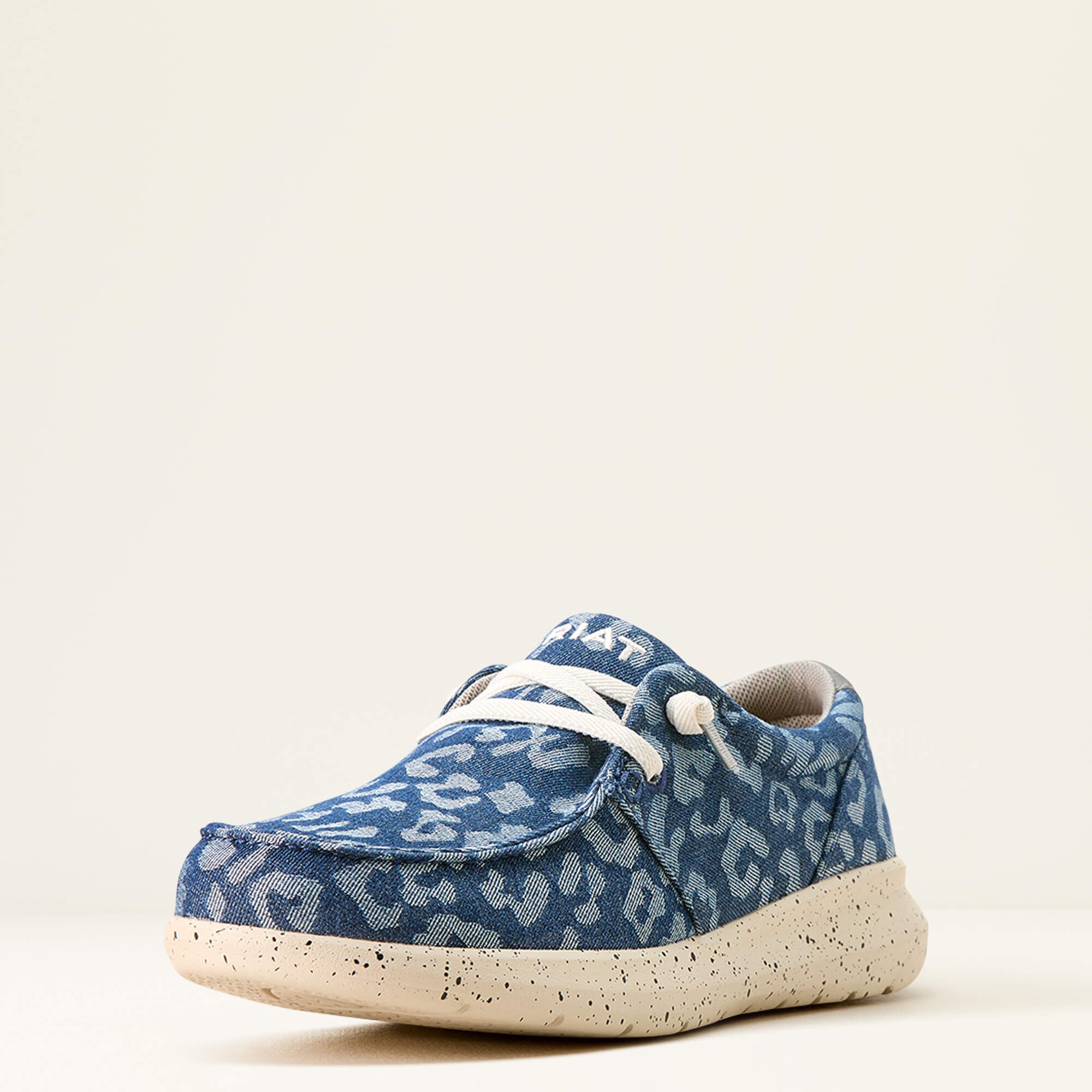 Hilo Shoe-Ariat