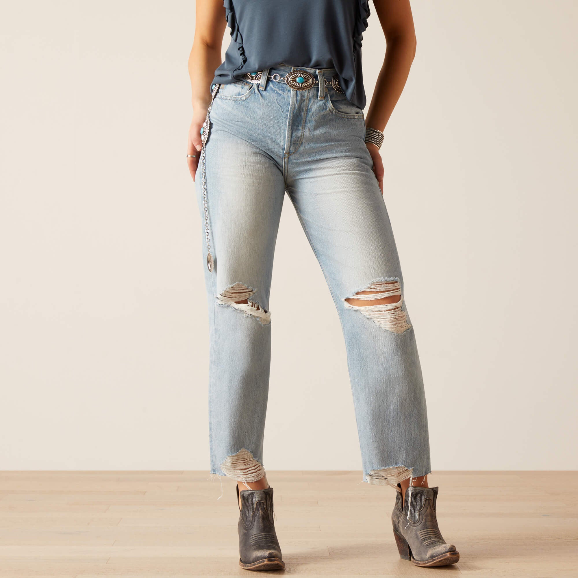 Ultra High Rise Tomboy Straight Jean-Ariat