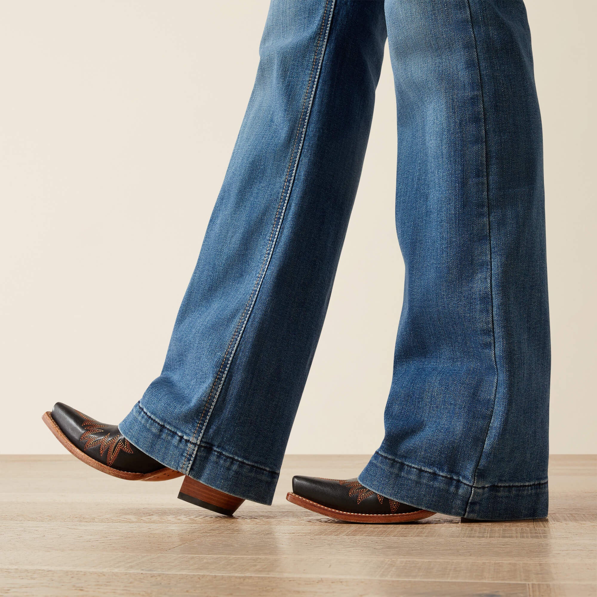 Perfect Rise Isabelle Wide Trouser Jeans-Ariat
