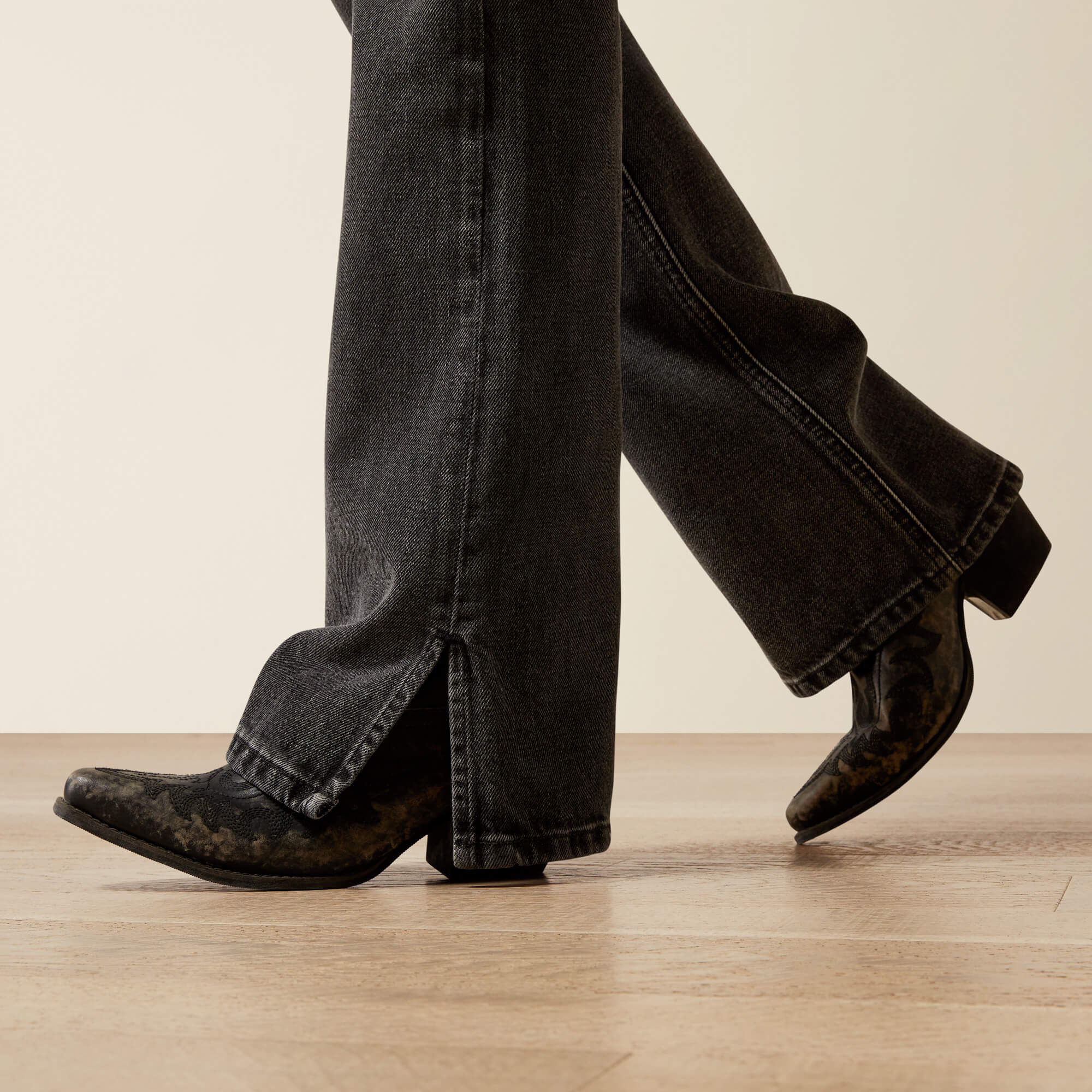 Ultra High Rise Cheyenne Yoke Tomboy Boot Cut Jean-Ariat