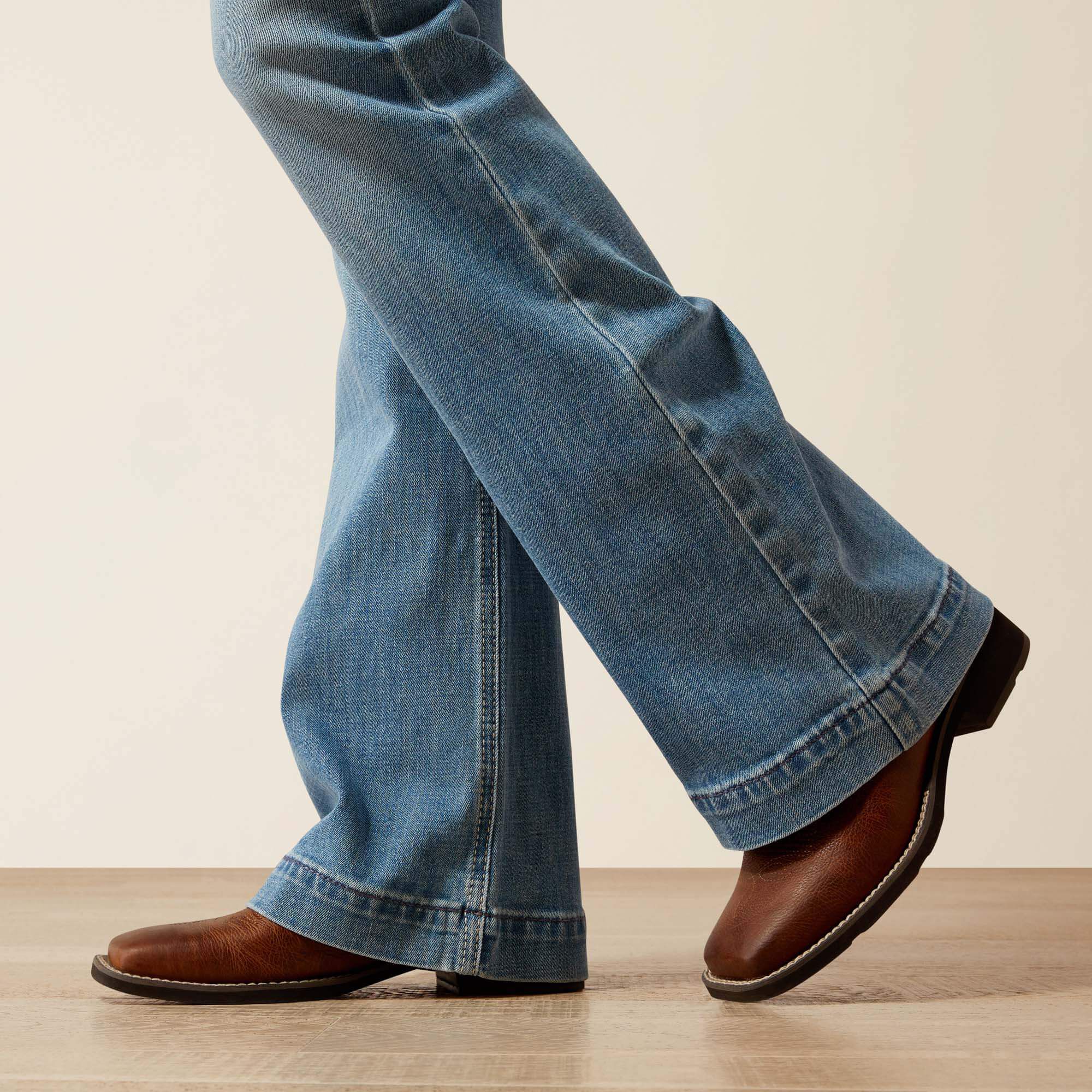 Mid Rise Giovana Leg Slim Trouser Jeans-Ariat