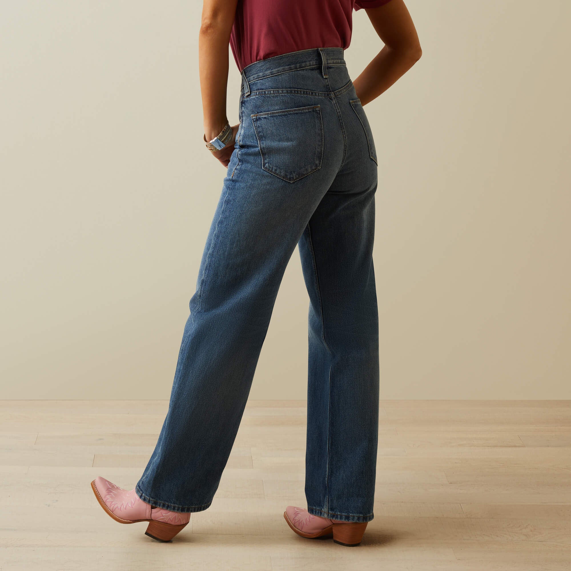 Ultra High Rise Tomboy Wide Jean-Ariat