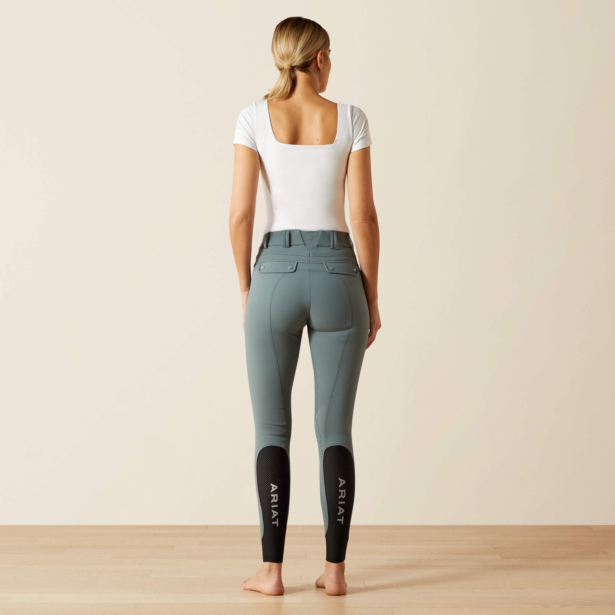 Tri Factor Vivacity Heat Half Grip Breech-Ariat