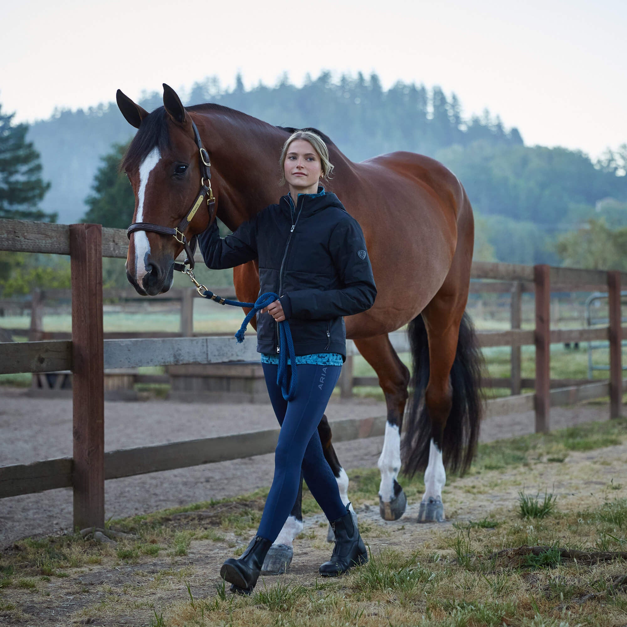 Avail 2.0 Half Grip Tight-Ariat