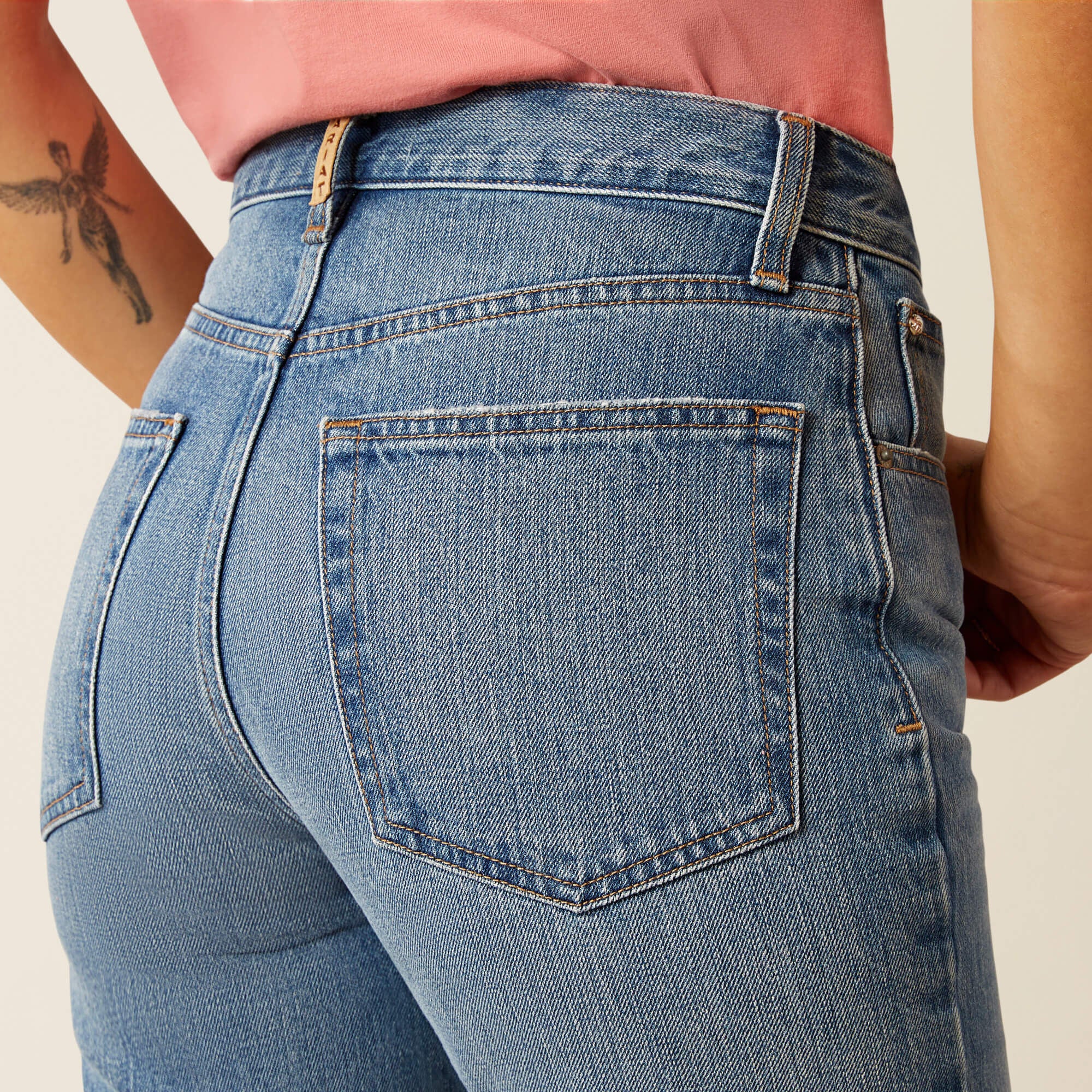 Jazmine 10" Short-Ariat