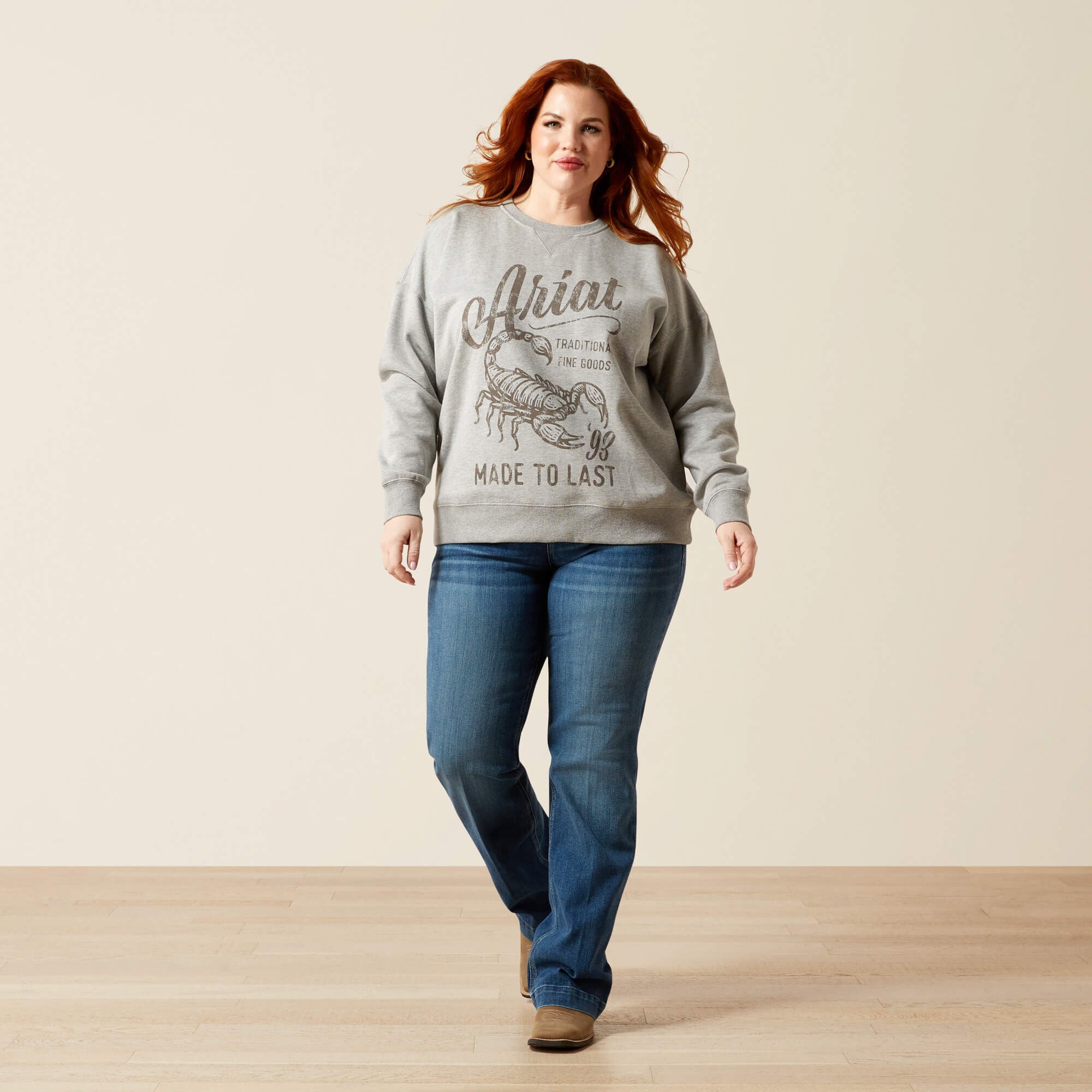 Scorpion Script Oversized Sweatshirt-Ariat