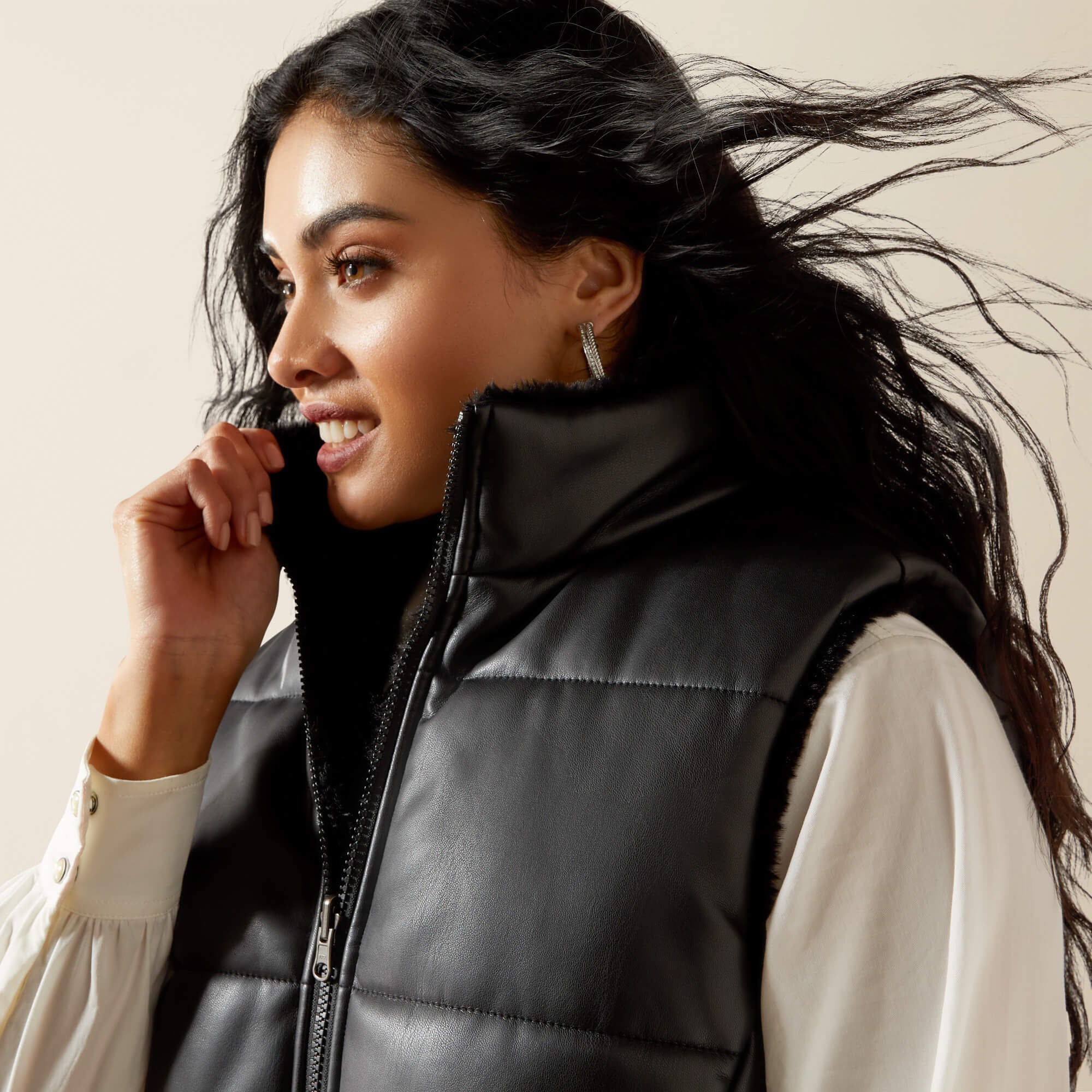 Echo Reversible Vest-Ariat