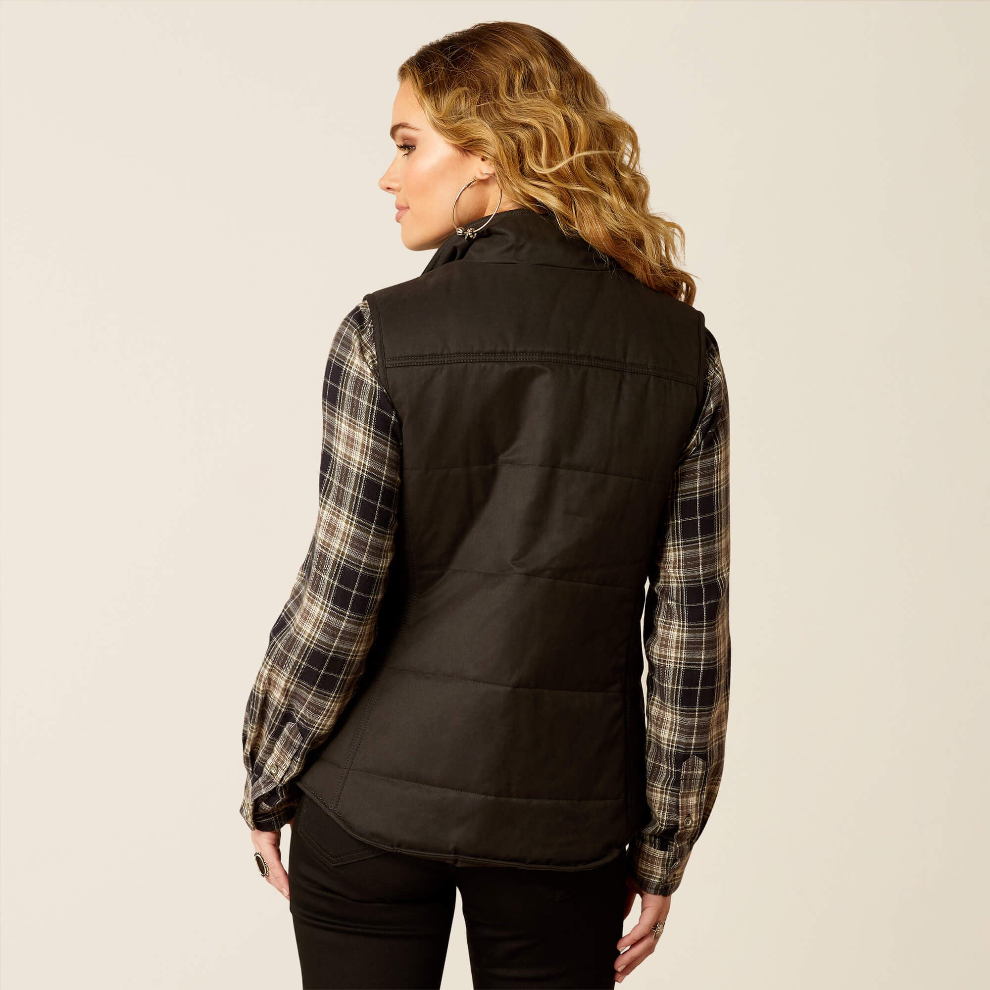Grizzly Quilted Vest-Ariat