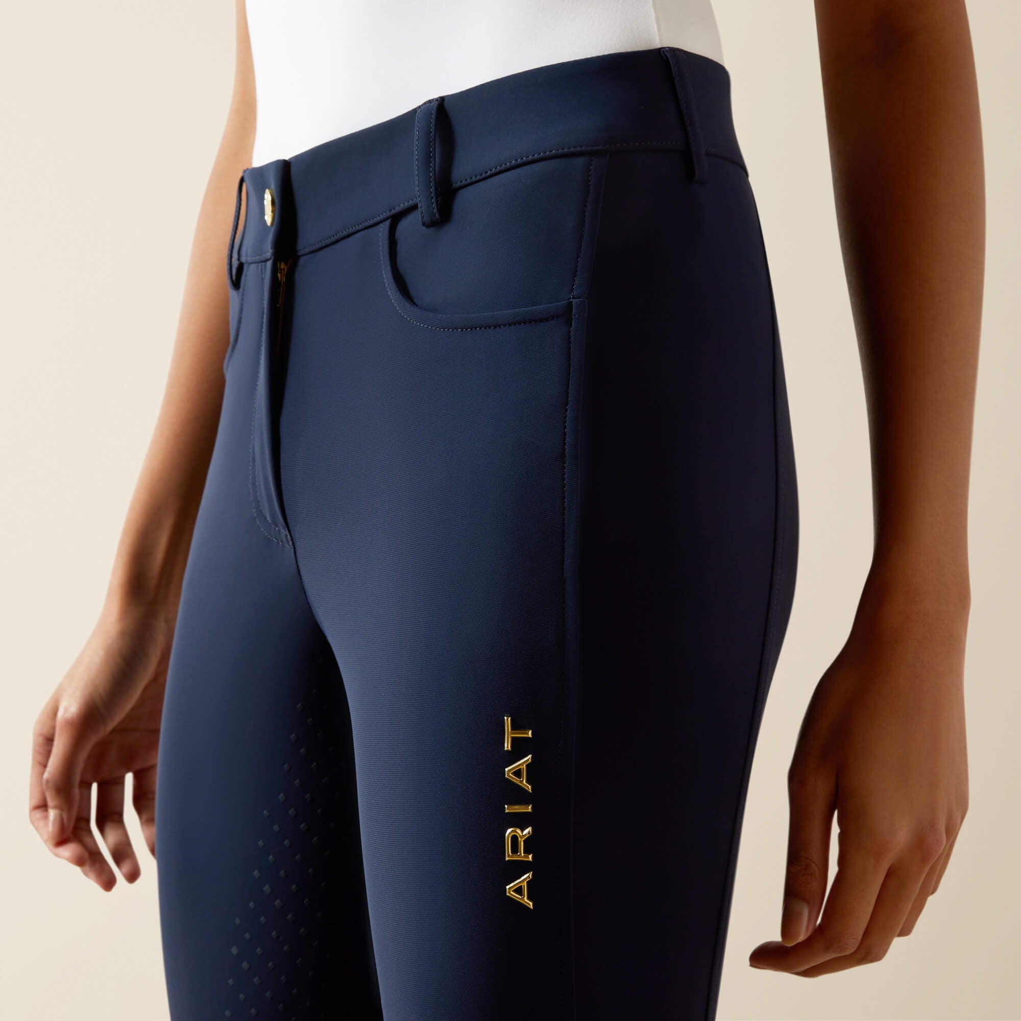 Tri Factor NT Full Seat Breech-Ariat