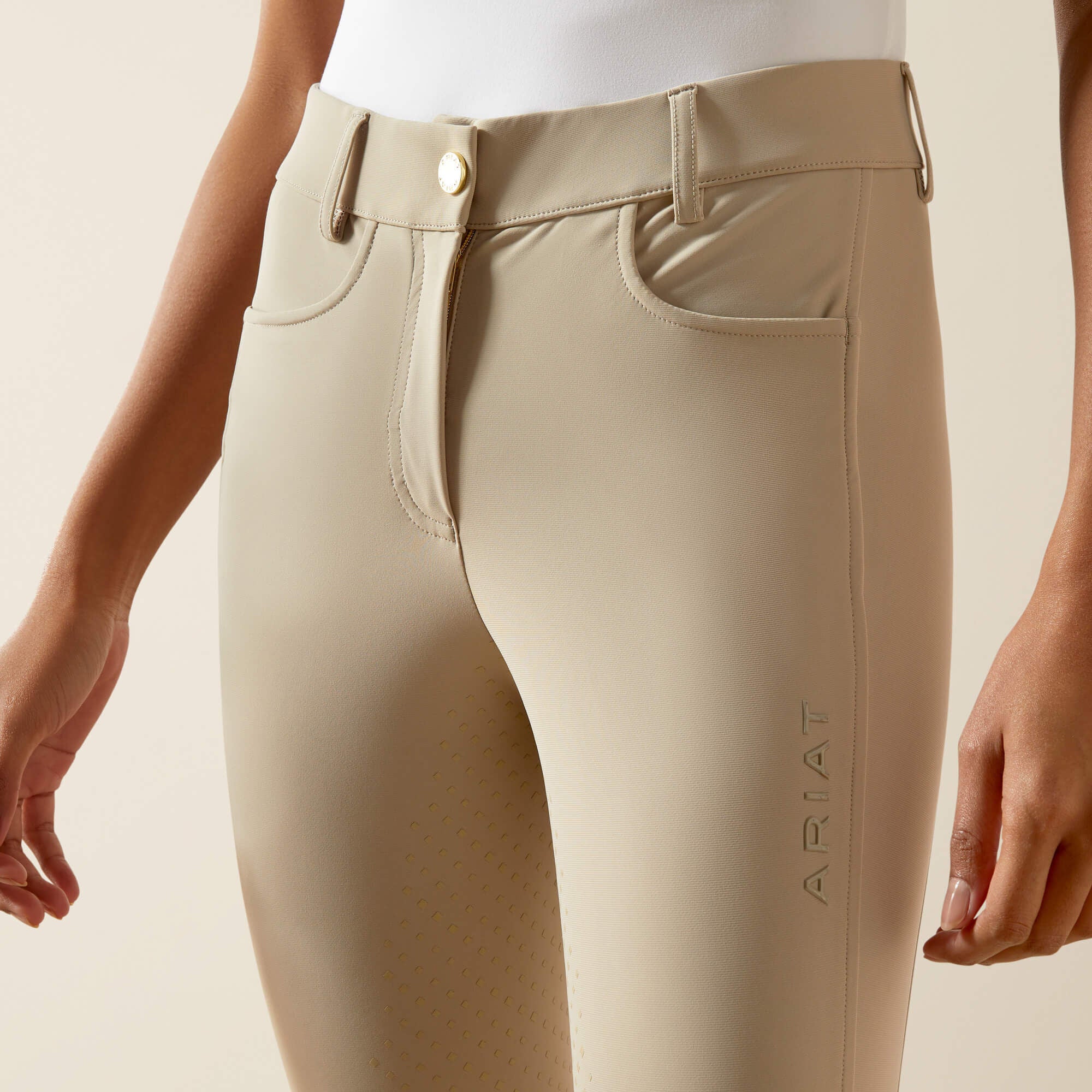 Tri Factor NT Full Seat Breech-Ariat