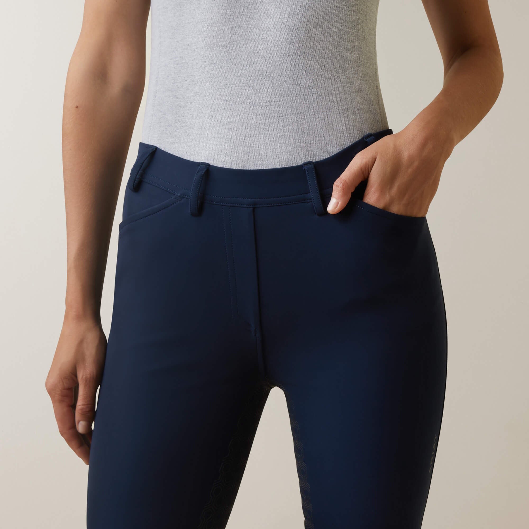 Tri Factor Pull-On Full Seat Breech-Ariat