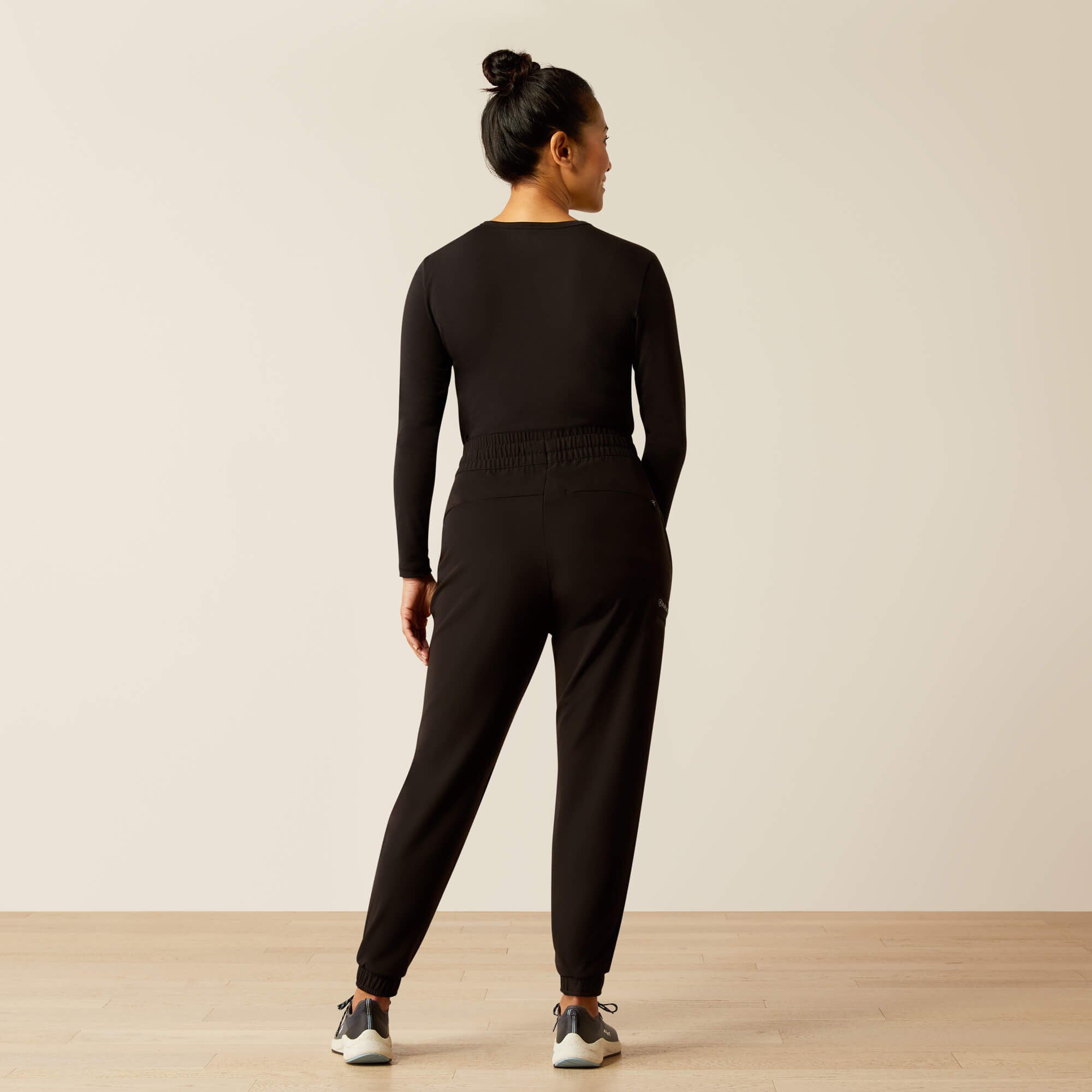 Blackwell Cargo Stretch Jogger Scrub Pant-Ariat