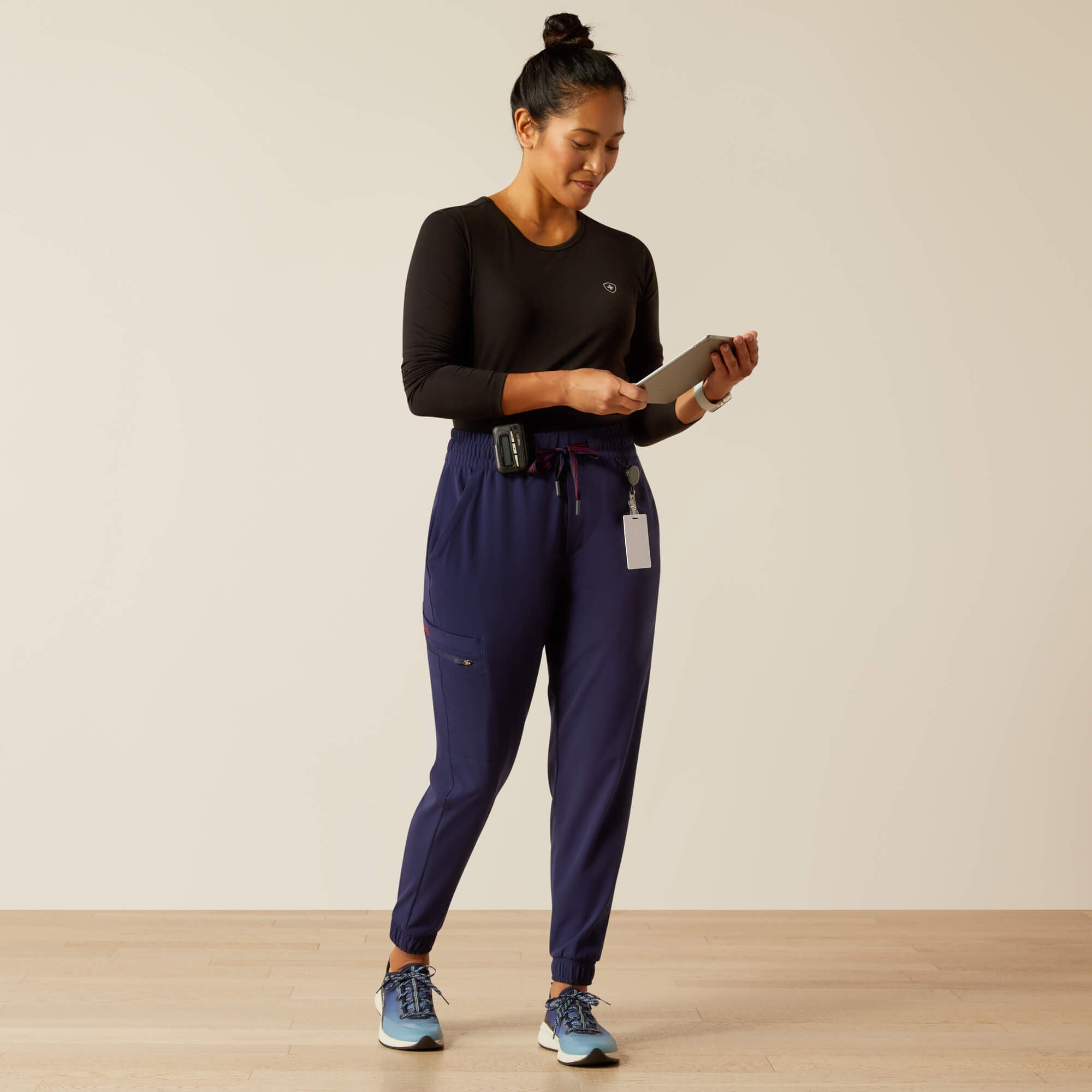 Blackwell Cargo Stretch Jogger Scrub Pant-Ariat
