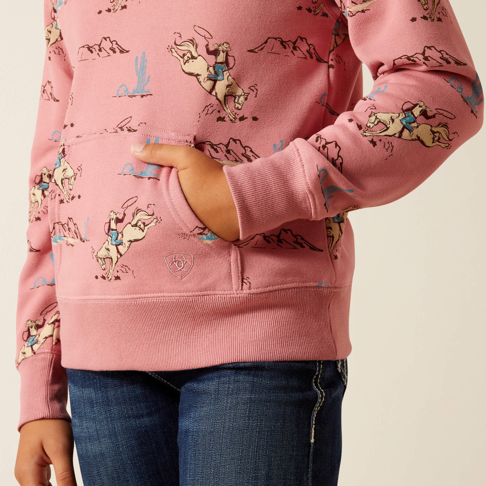 Bronc Scene 1/4 Zip Sweatshirt-Ariat